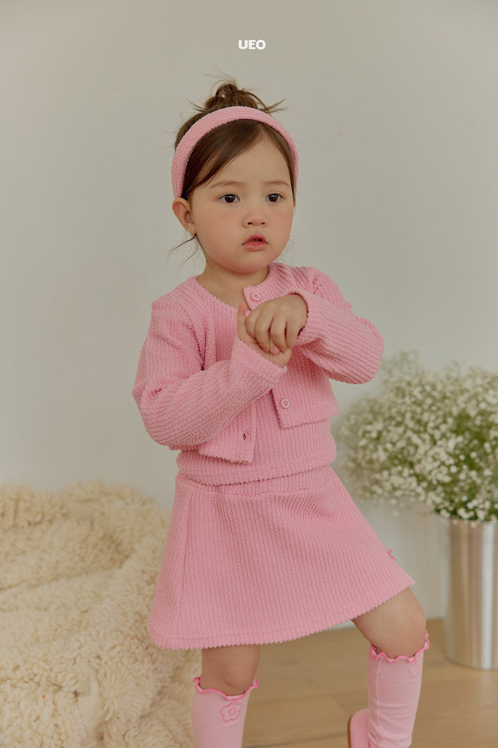 正韓春ueo 兩色1+1內搭上衣+外套兩件組