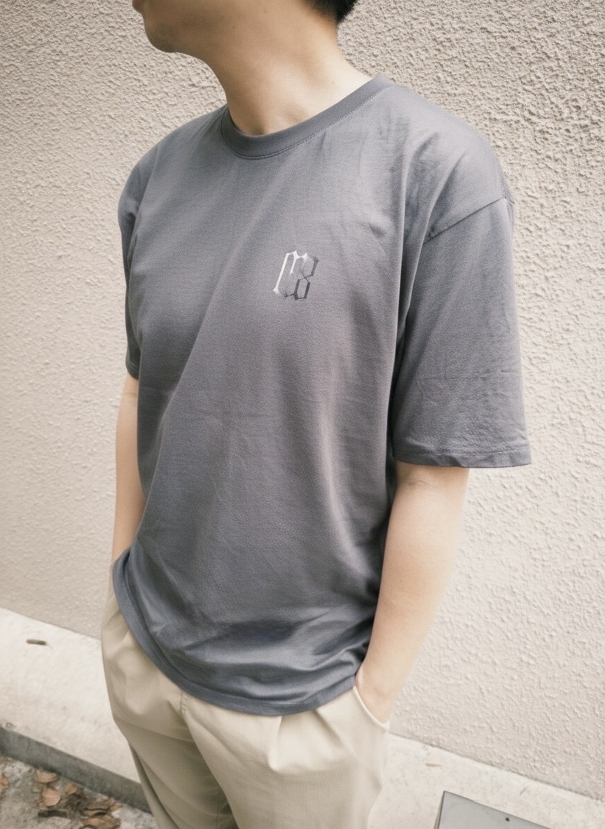 解碼代號088漸層小熊刺繡棉TEE 灰色