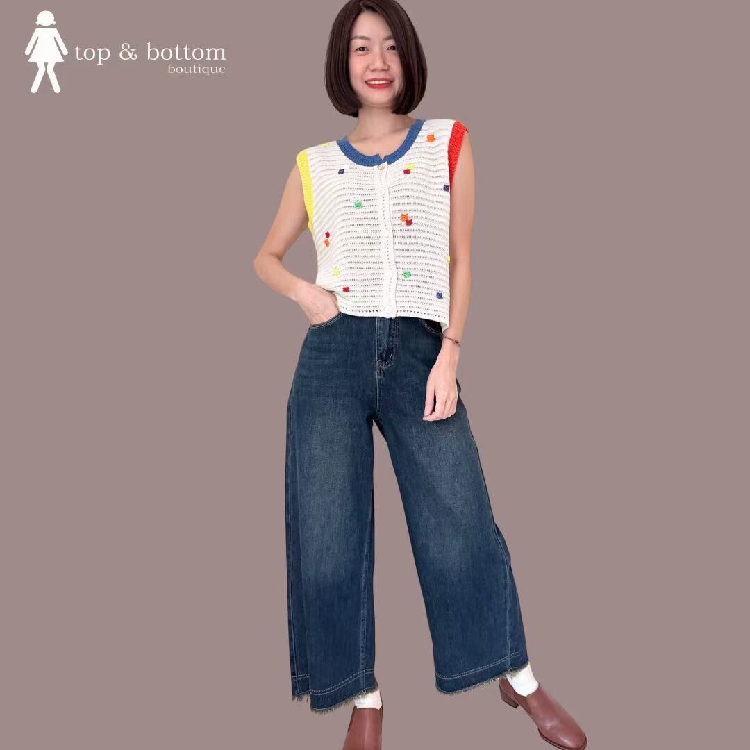 COLOUR TRIMMED CROCHET BUTTON BLOUSE WITH EMBROIDERY DETAILS