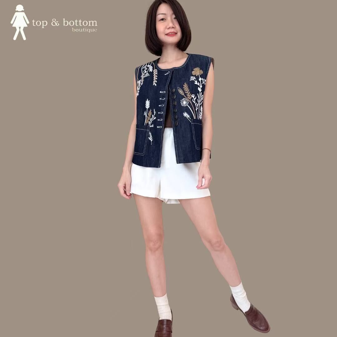 EMBROIDERED FLORAL DENIM VEST