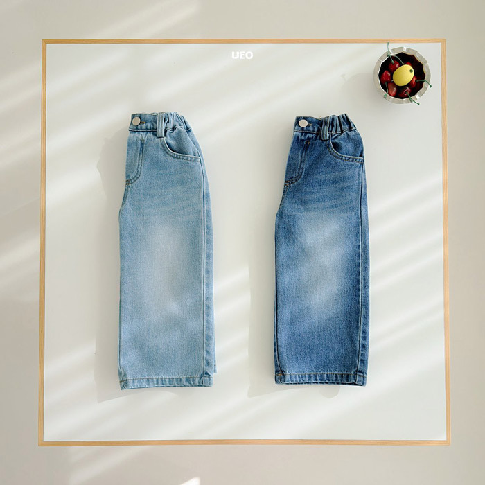 正韓春ueo 兩色復古刷白直筒牛仔褲