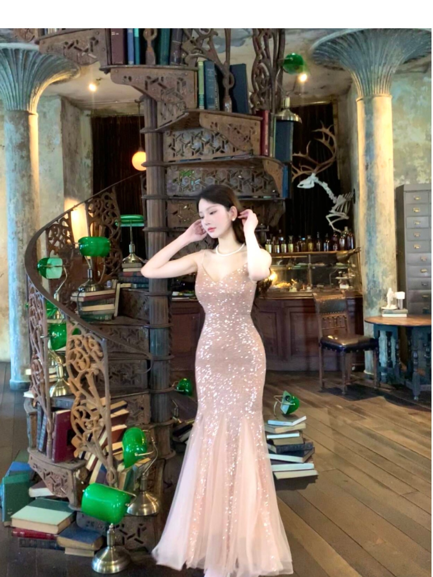 粉色妖姬 網紗魚尾亮片禮服