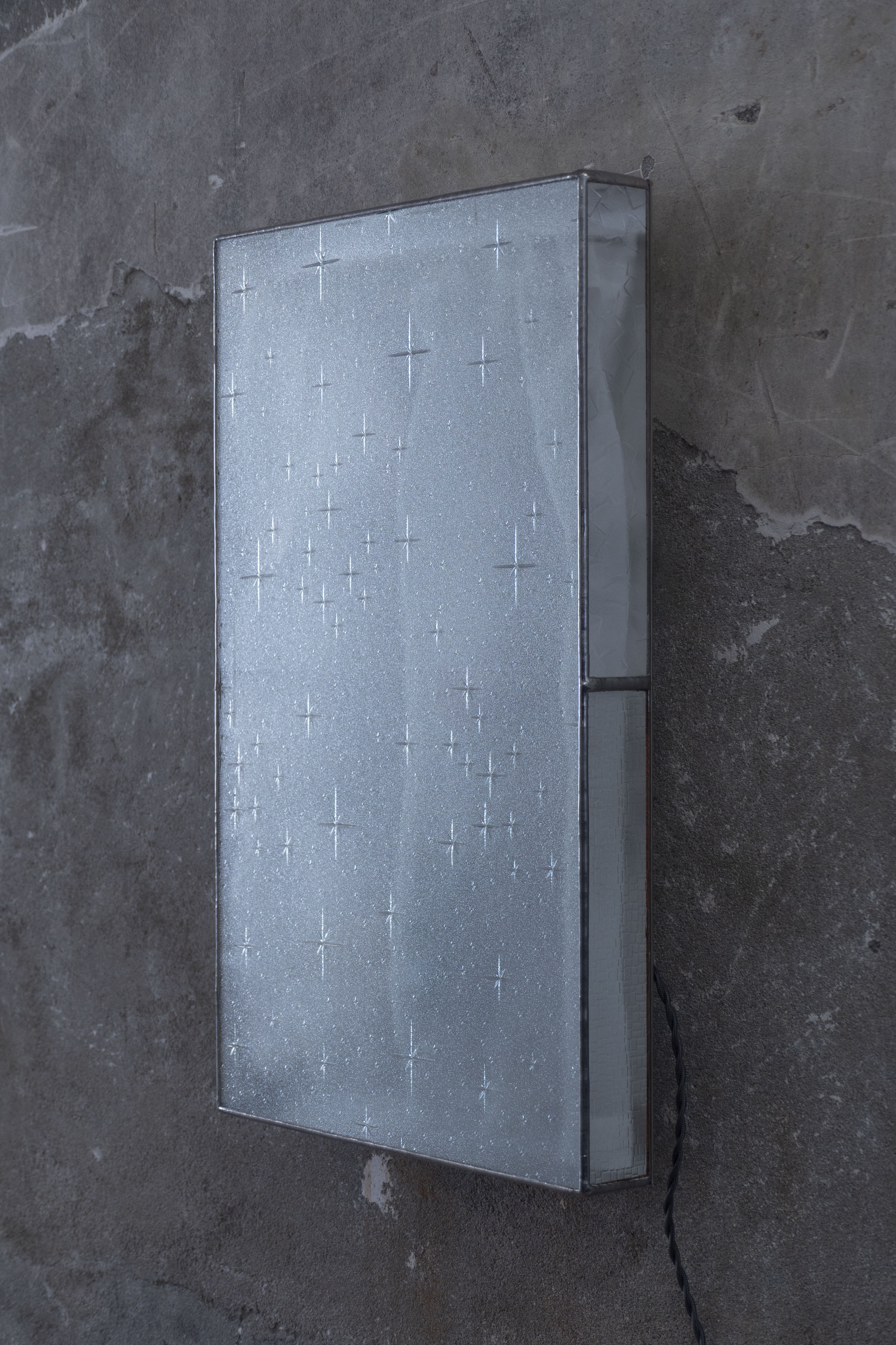 內光  真真鑲嵌玻璃研究所 創作個展｜光相系列｜記憶切片《棲居》Z001