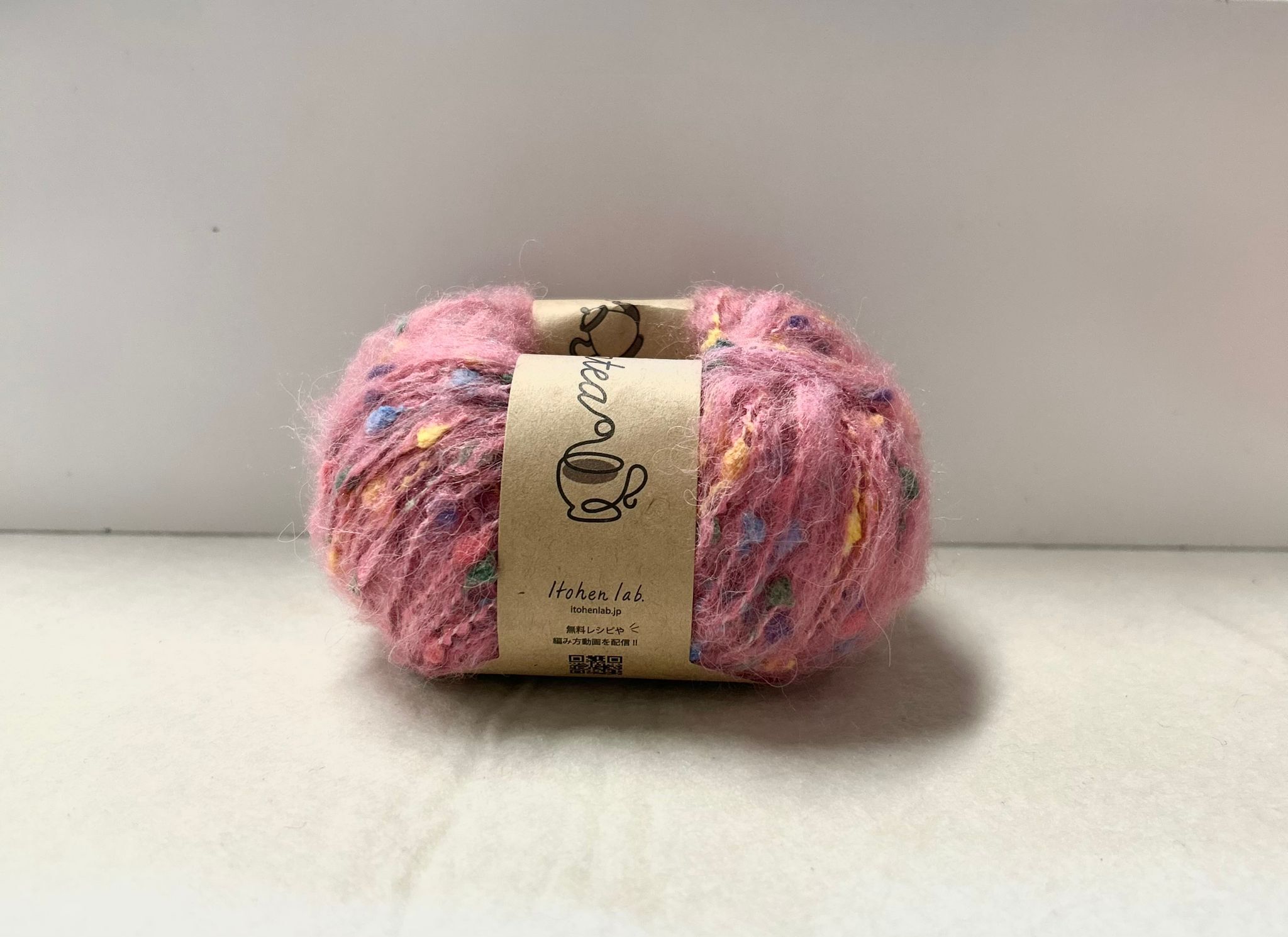 ! New ! Knitworm 彩 點 毛 球 線