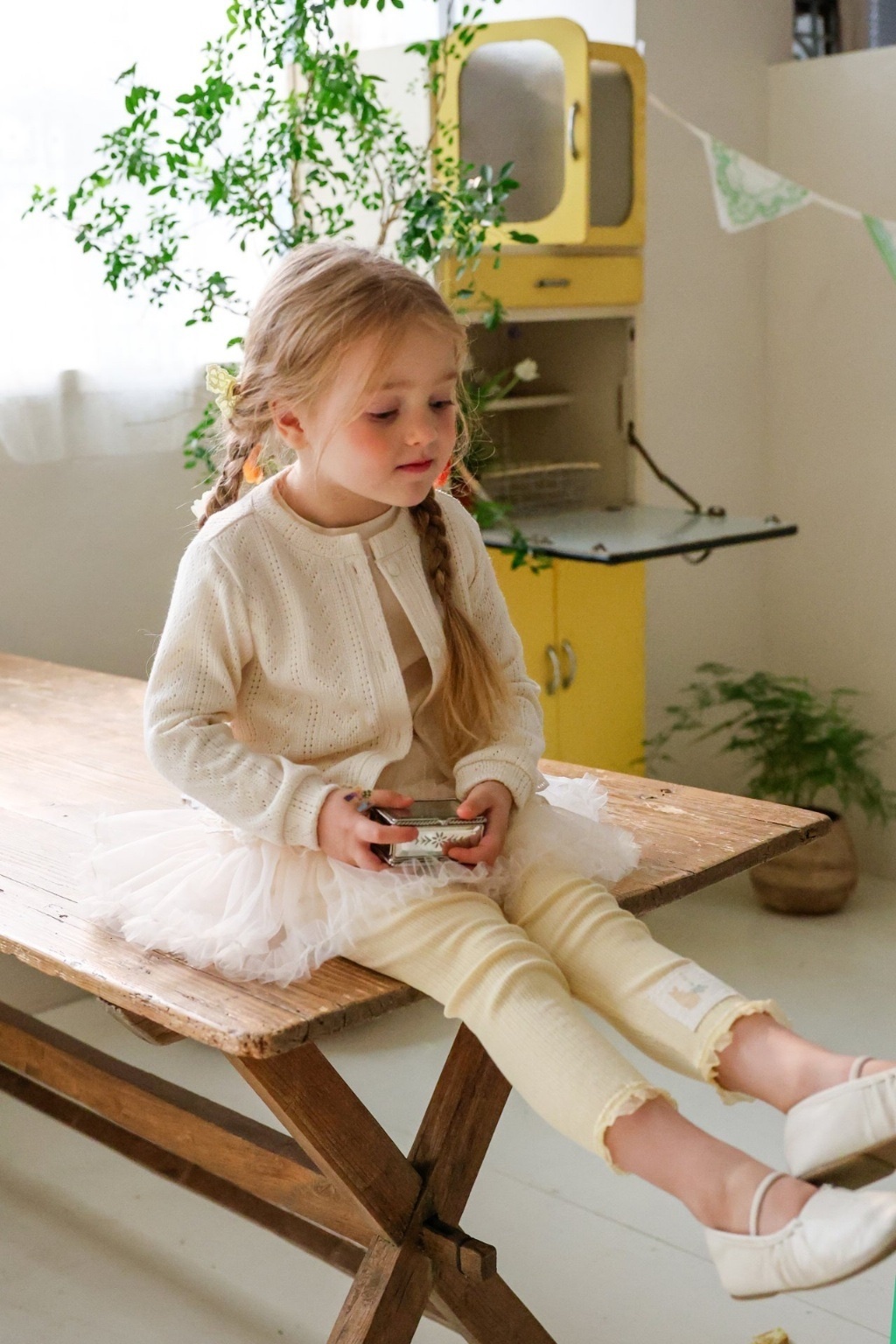 正韓春Flo兔兔小標直條內搭褲