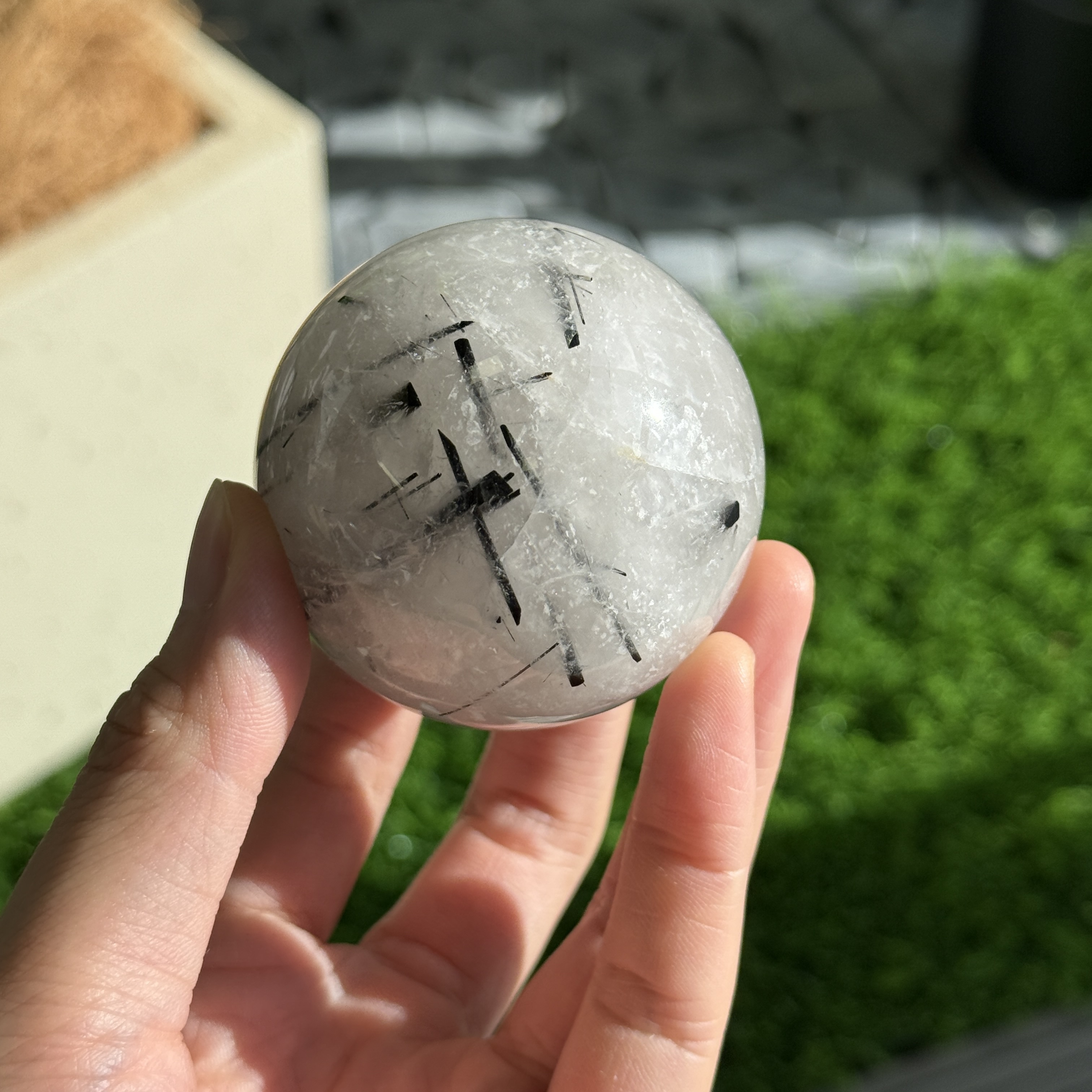 黑髮晶球 5.5cm BQ1626