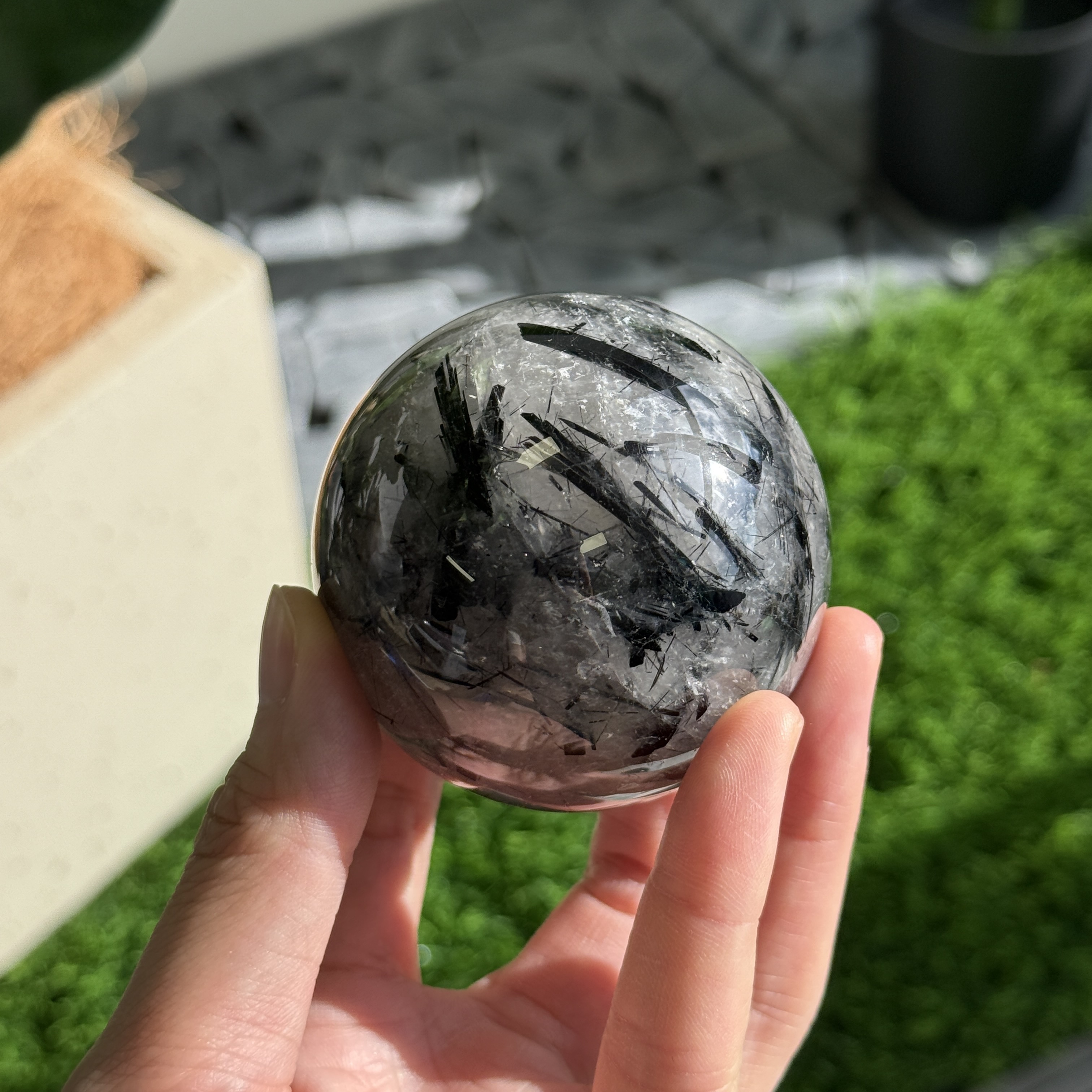 黑髮晶球 6.1cm BQ1625