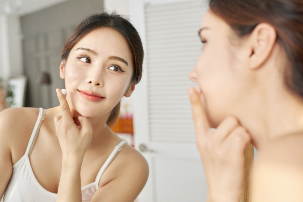 隔離霜是什麼?兼具修飾、防曬的清透妝前產品