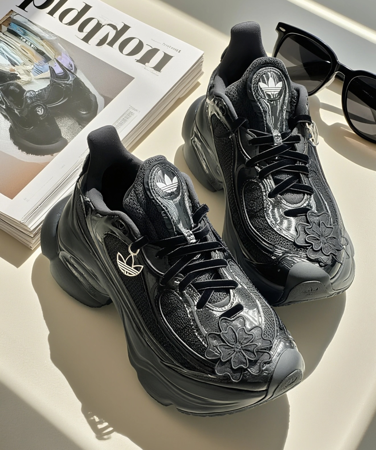 ADIDAS Originals OZVENUZ ODS 類似蝴蝶老爹鞋 HQ2677