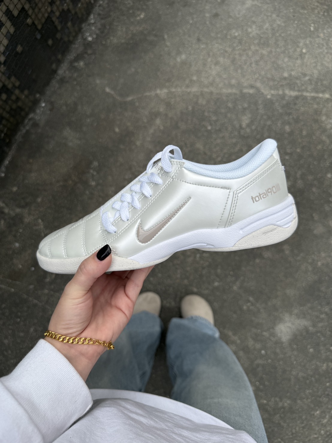 Nike Total 90 珍珠白 HQ2851-002