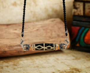 0205XZ71-西藏天珠-金剛六眼銀鑲項鏈（A71）