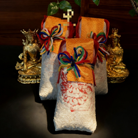 0205XZ93-西藏天珠-塔爾寺龍王放生供養寶瓶（一個)（A93）