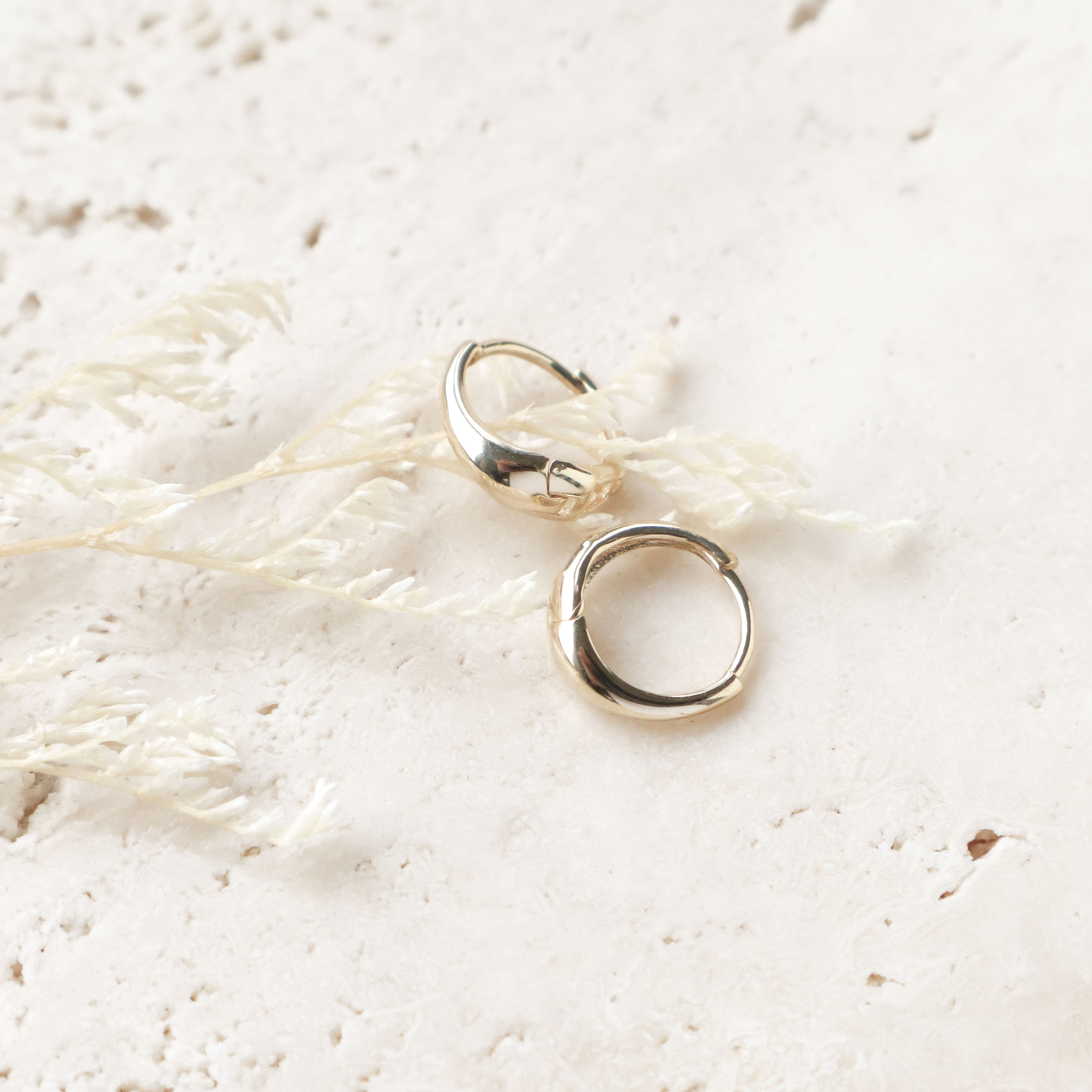 10K/漸寬素面圈式耳環