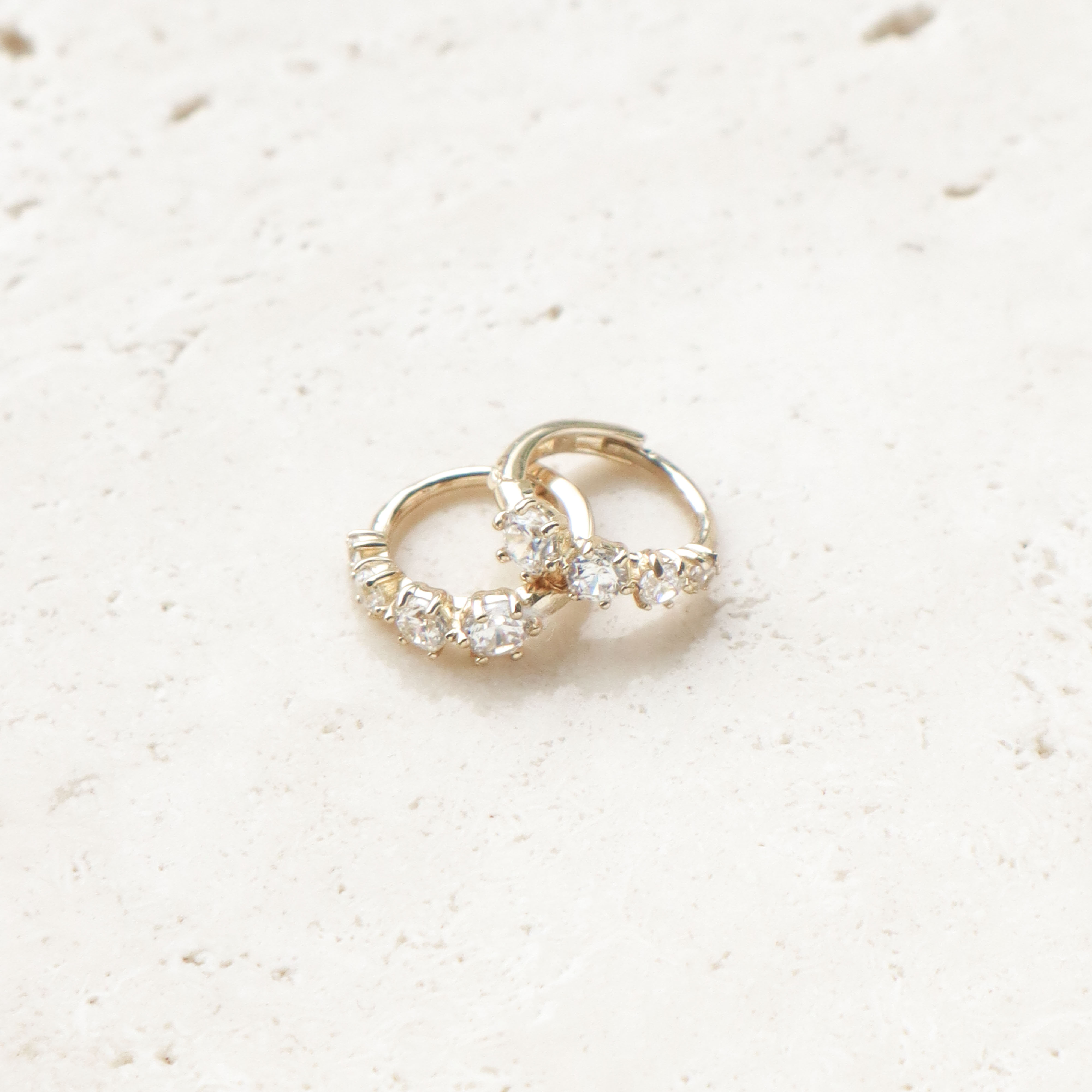 10K/漸耀星辰圈式耳環