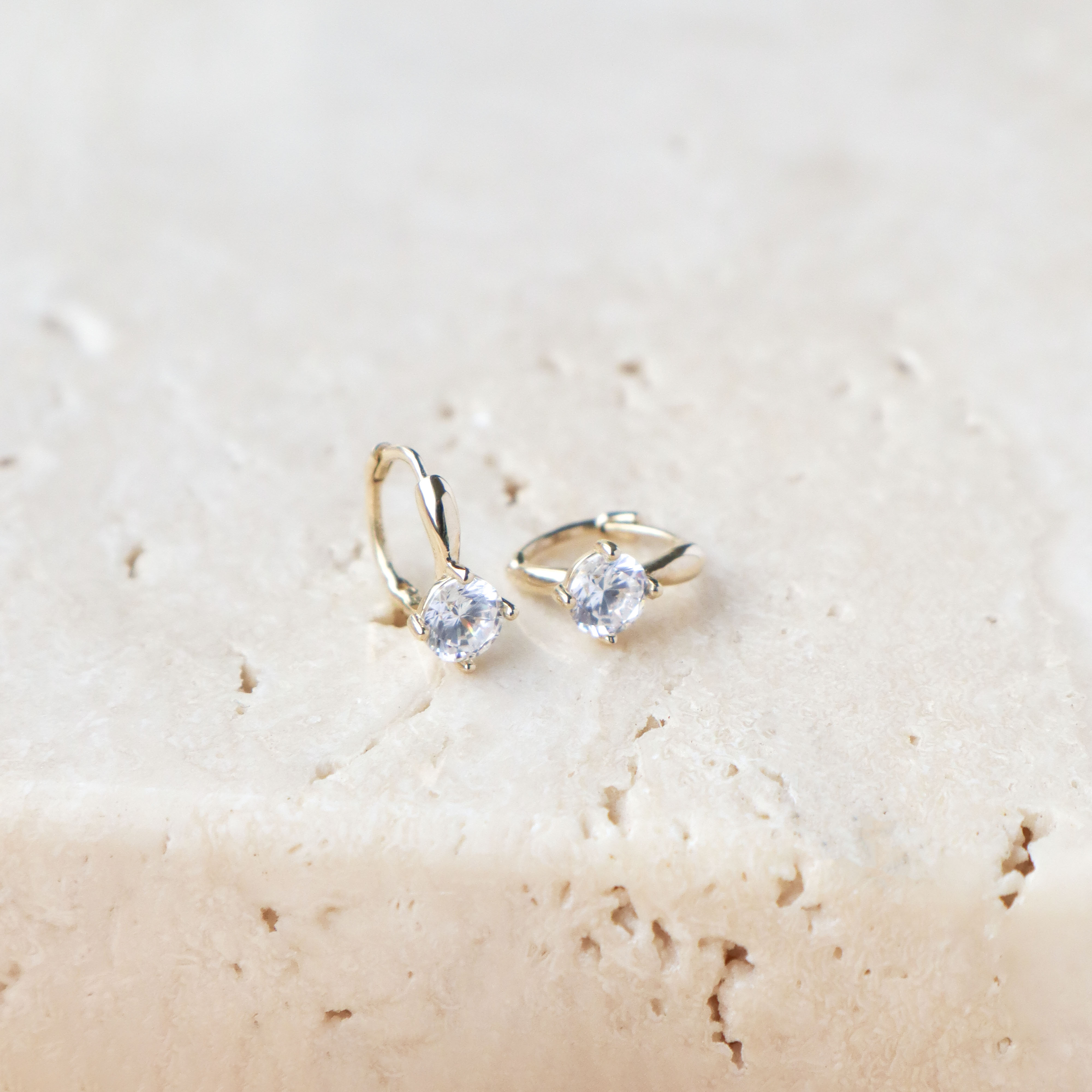 10K/恆光閃耀圈式耳環