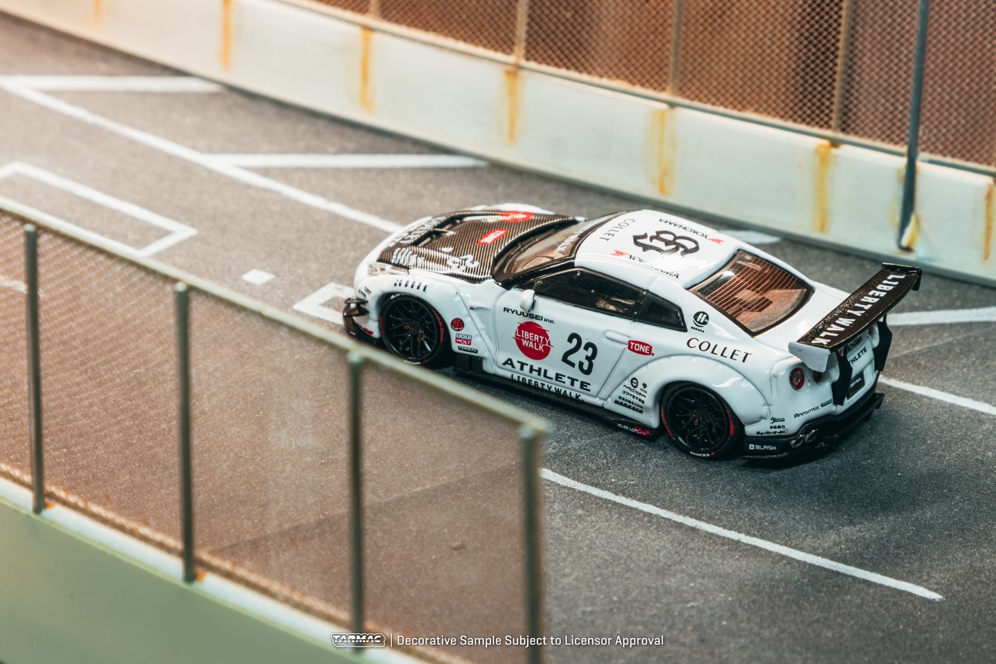[預訂] Tarmac Works LB-WORKS 日產 GT-R R35 type 2 白色