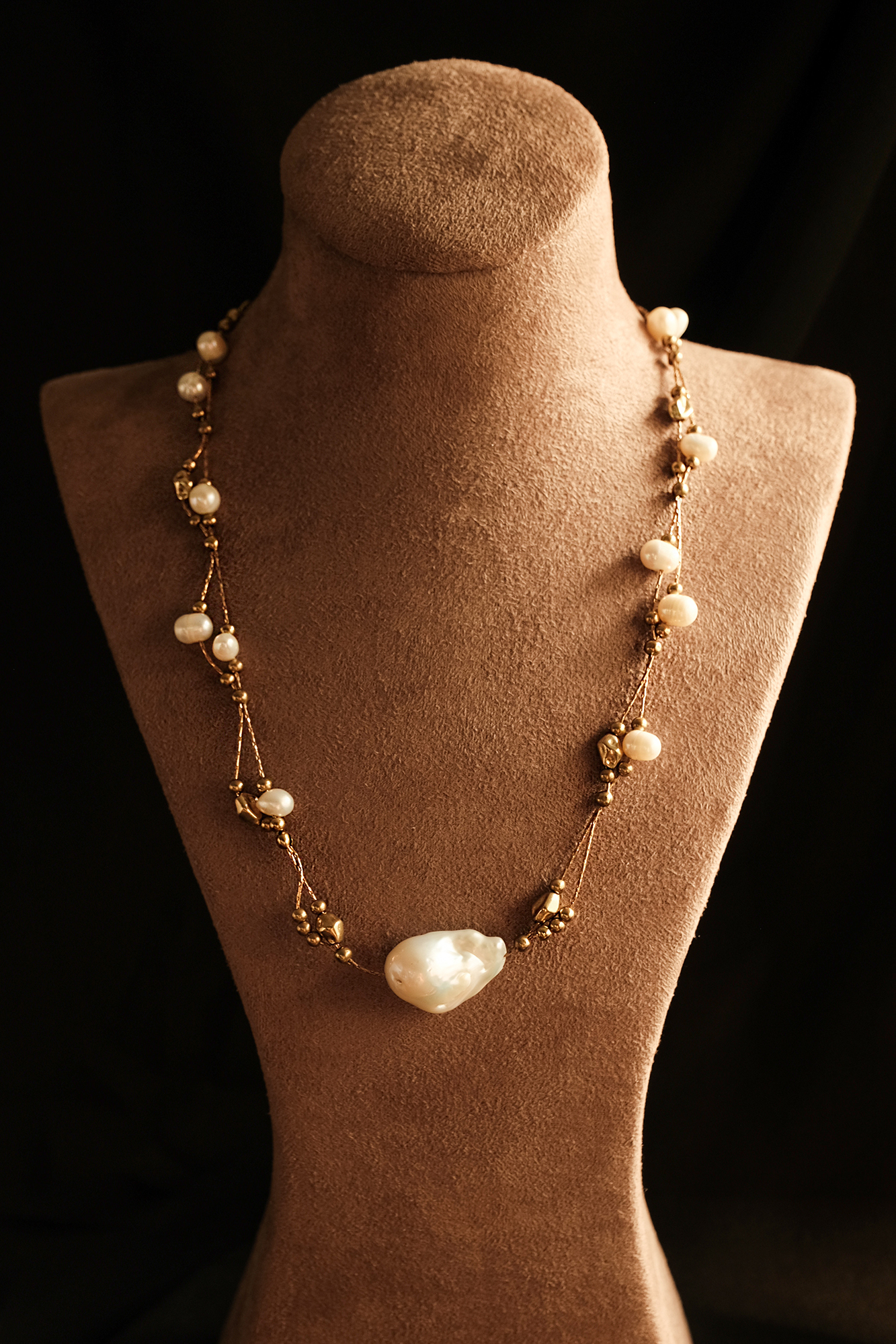 芙蕾雅的呢喃項鍊