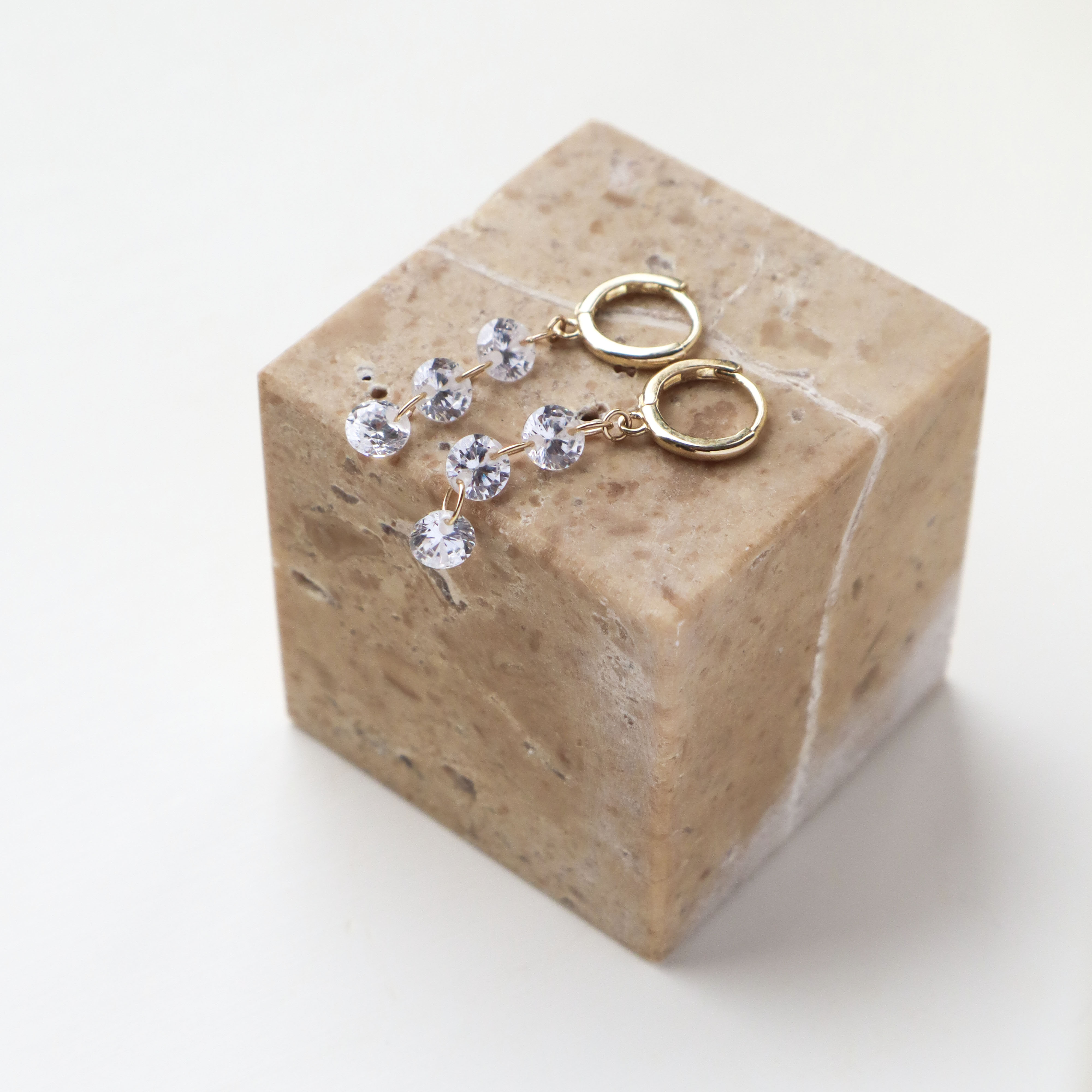 10K/垂掛鑽鍊圈式耳環