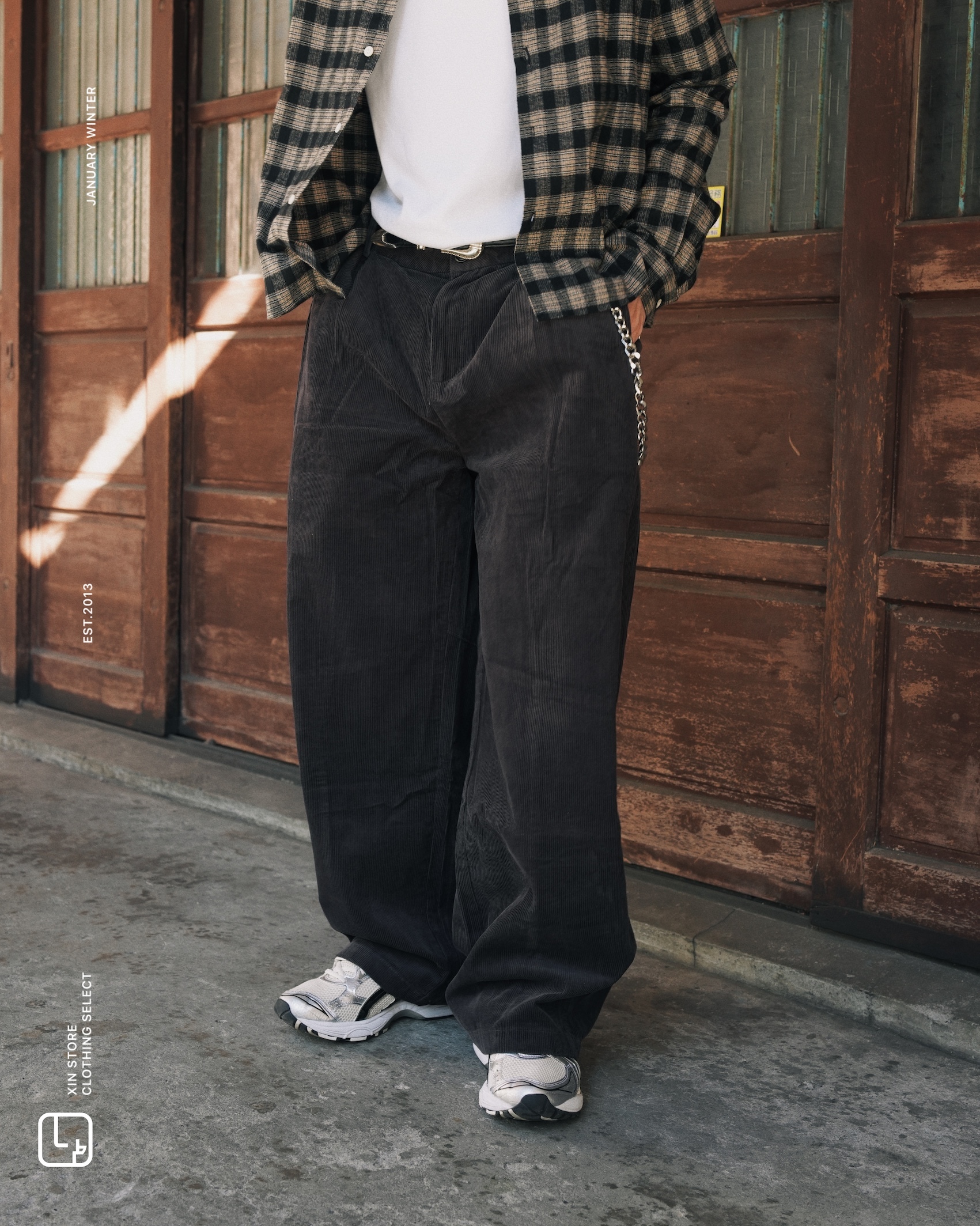 XIN SELECT 燈芯絨 復古 直筒 長褲 炭灰色