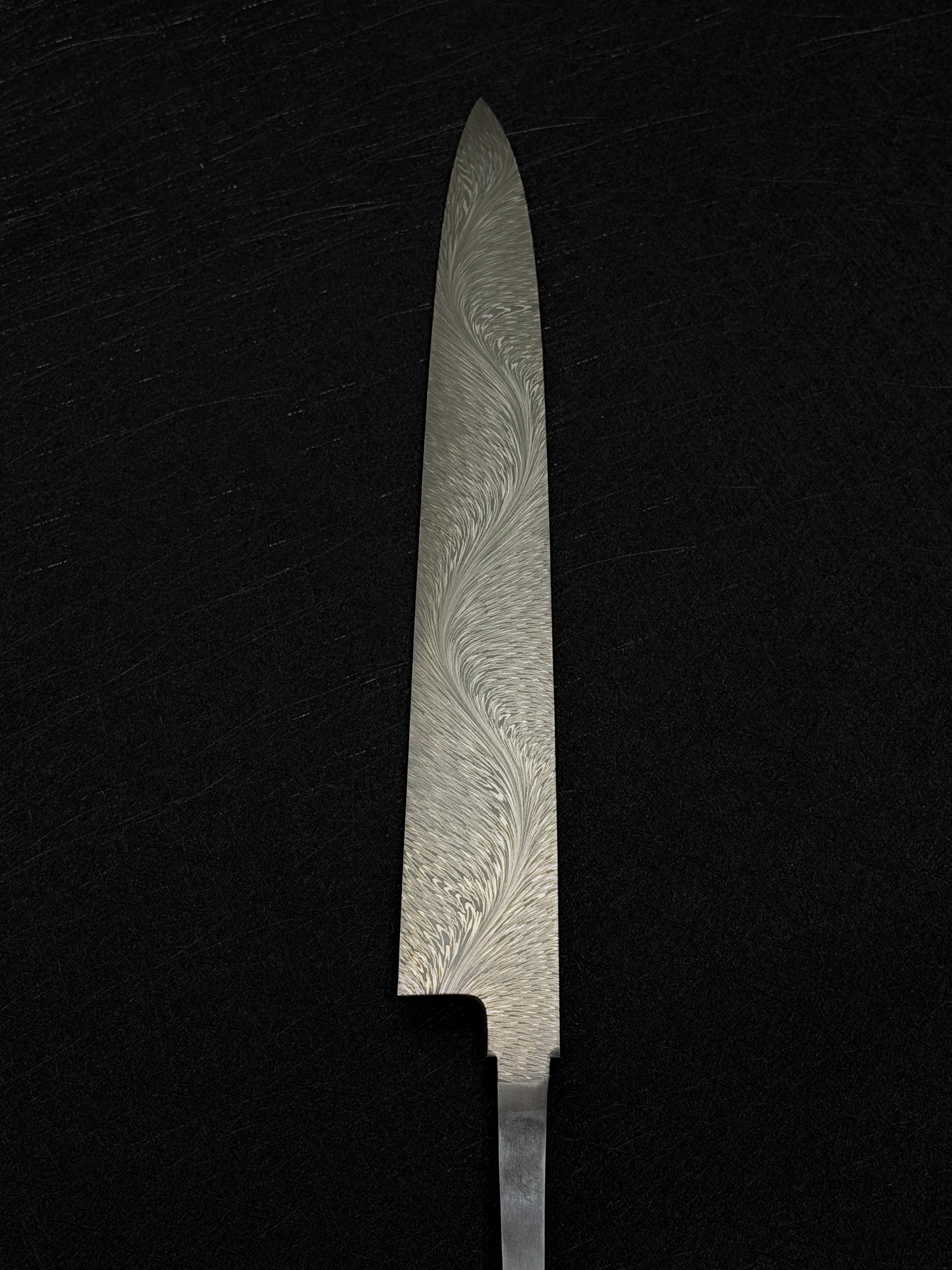 Xinguo Feather Damascus Sujihiki