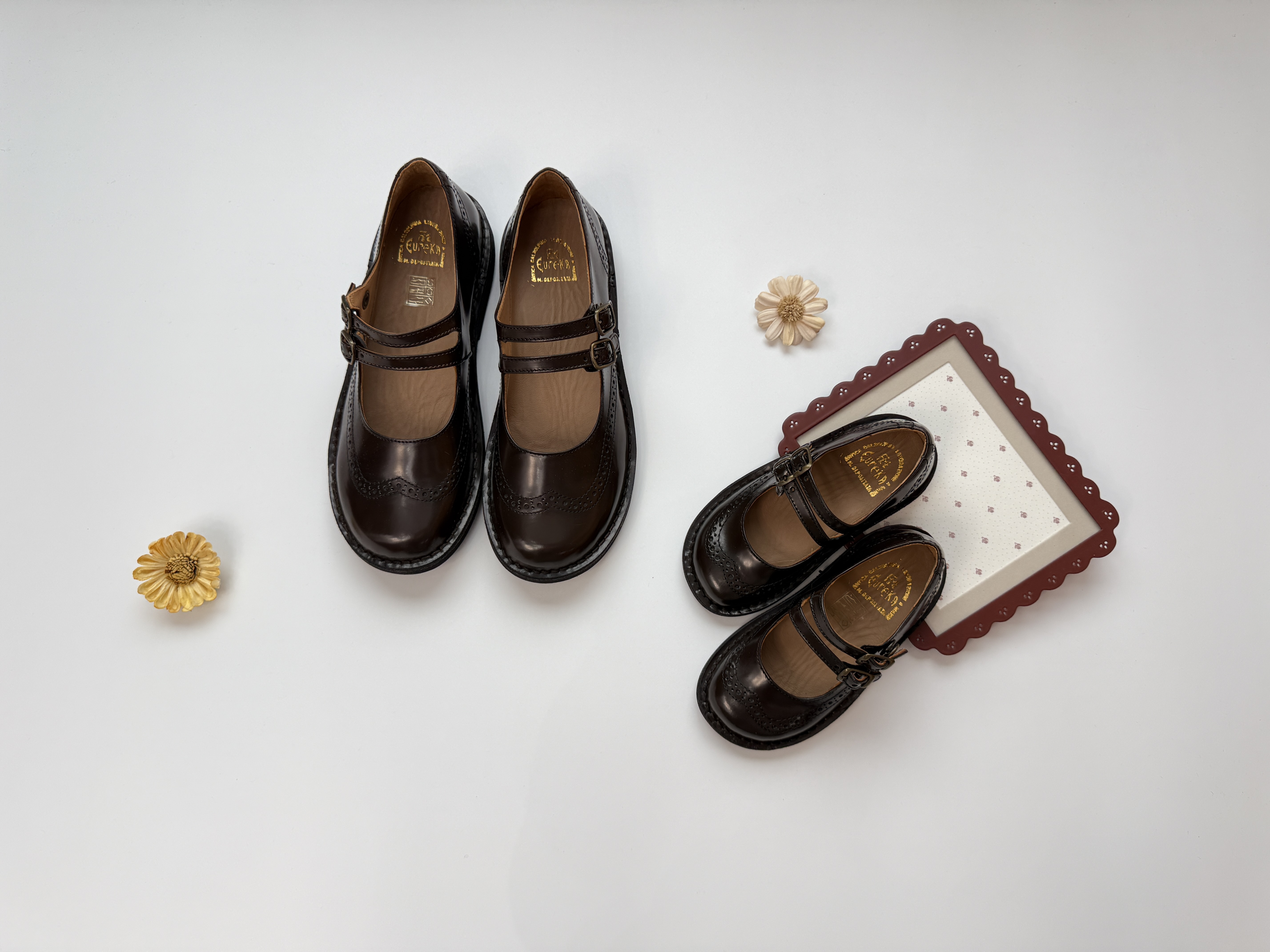 (預購) EUREKA 真皮雙扣古典皮鞋