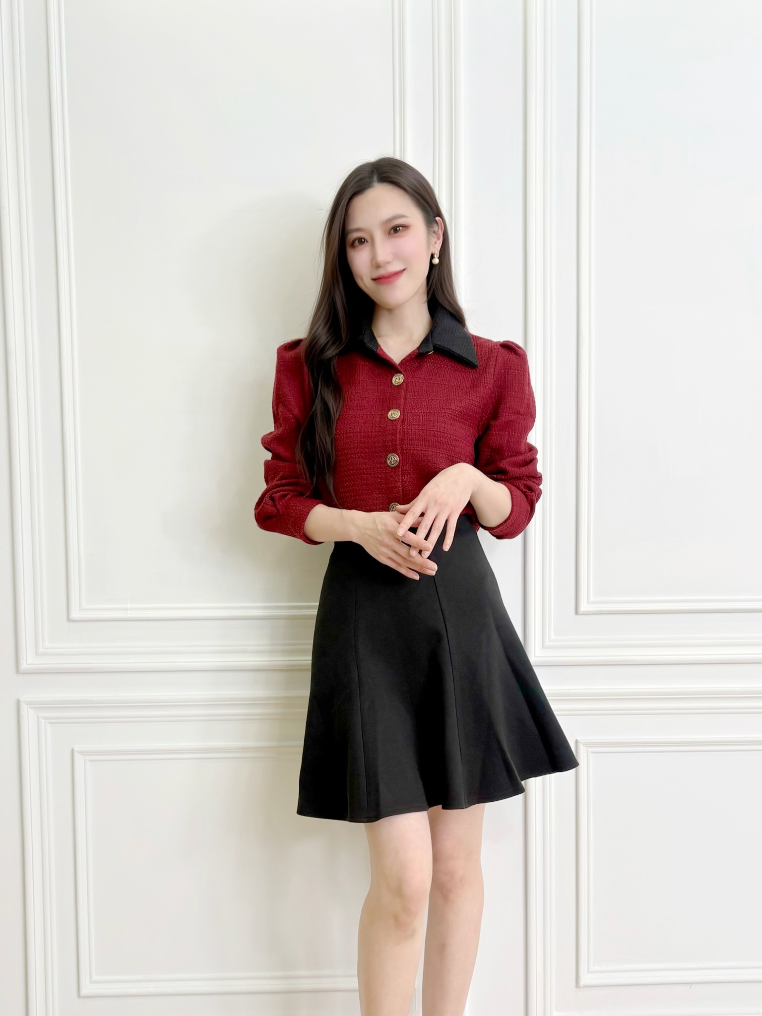 撞色翻領金釦壓格紋上衣