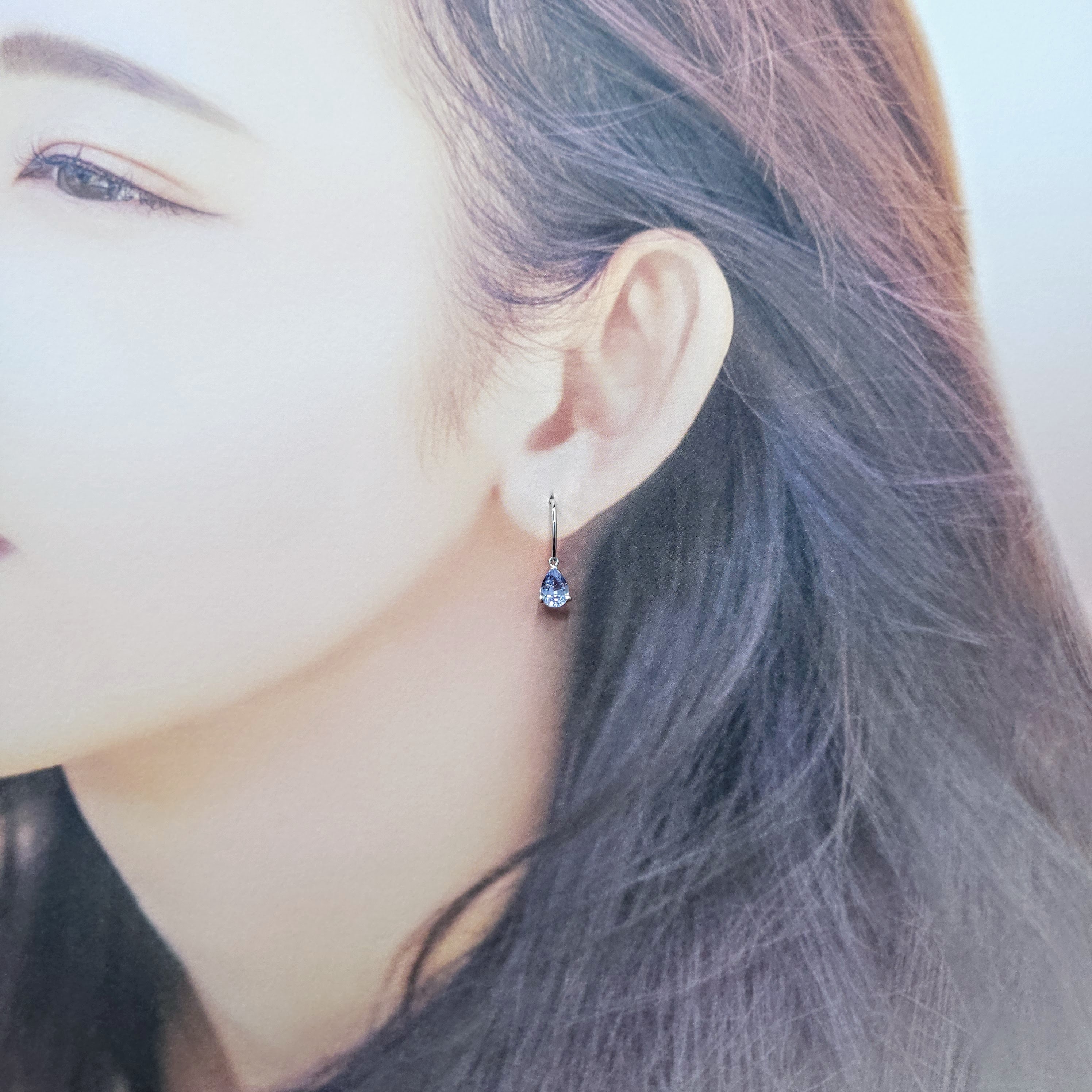 全新18K白金【主石80份梨形鑽石】吊耳環