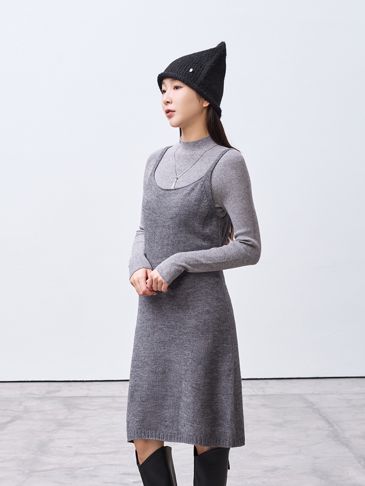 2603 優雅修身針織洋裝(50%羊毛）