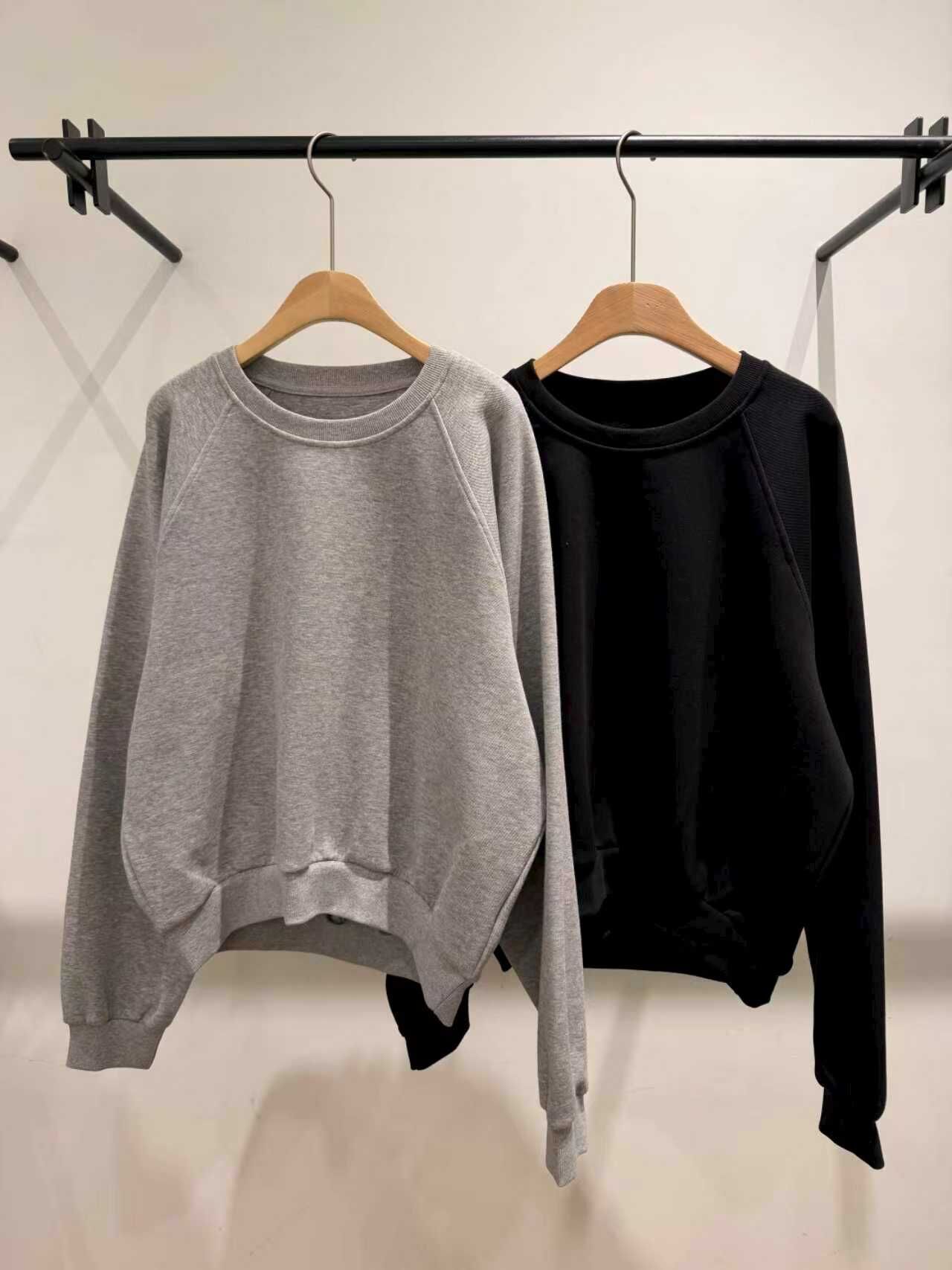 TS5515 插肩衛衣 *特價* (優惠碼同充值購物金不適用)