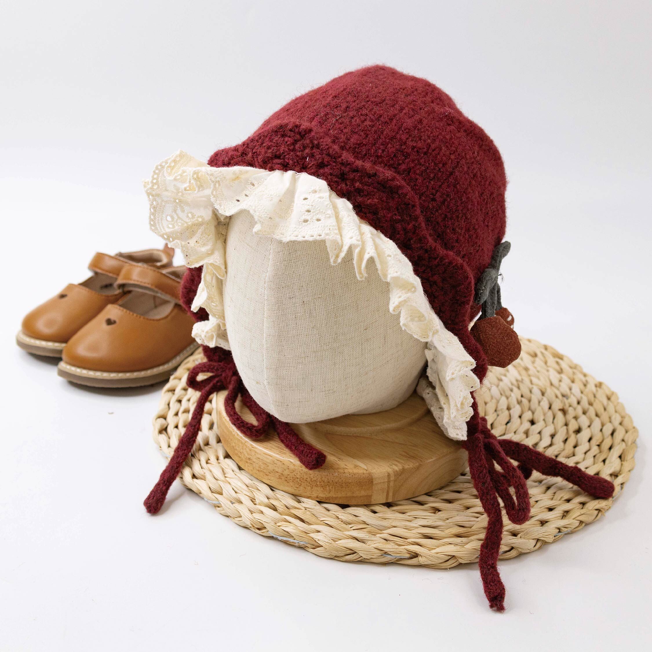 【JA1609】森林甜心果實蕾絲護耳針織毛帽＊二色