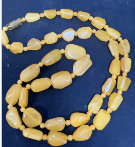 UZ032 B32 雞油黃隨型項鍊 蜜蠟：隨型 總長60CM