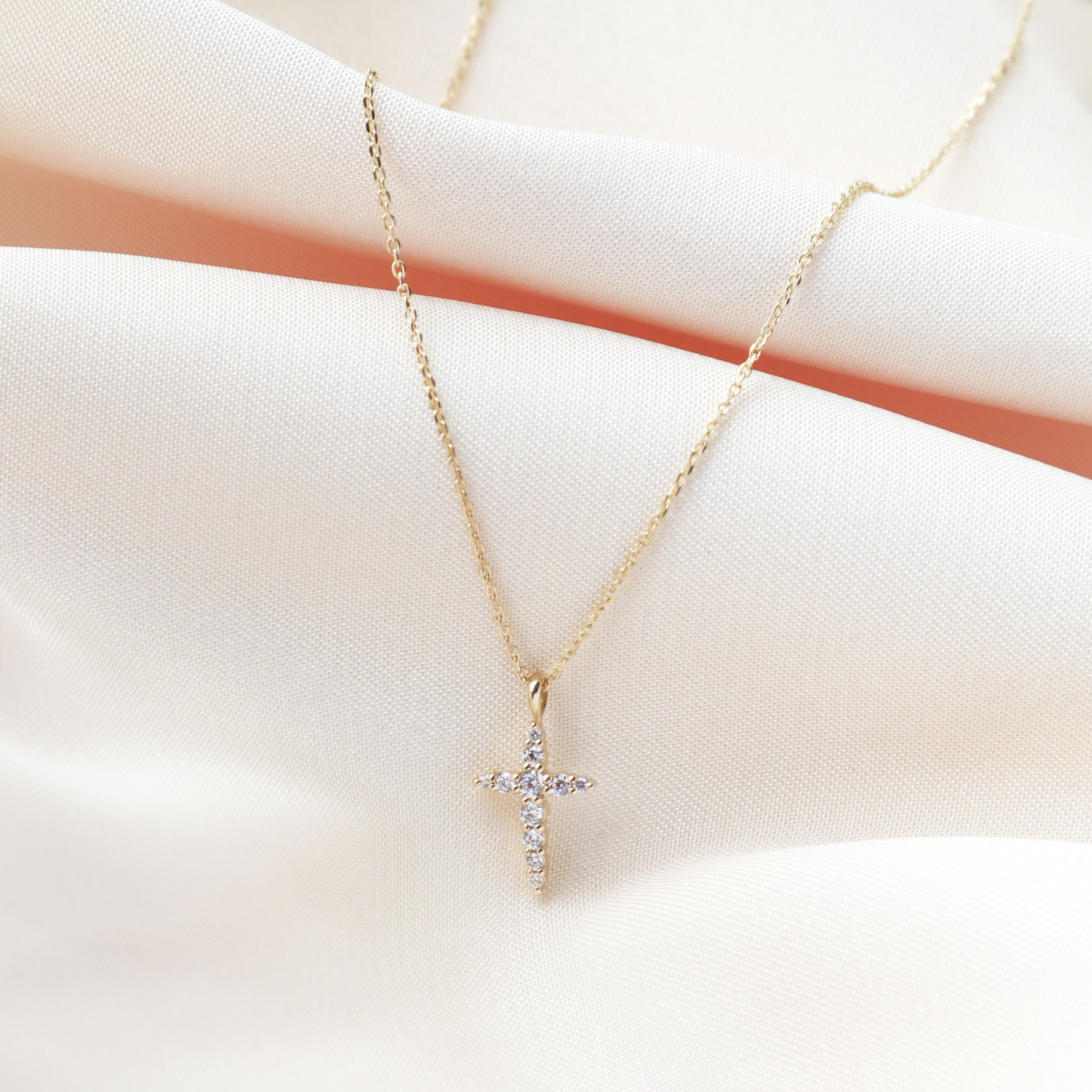 10K/守光十字項鍊