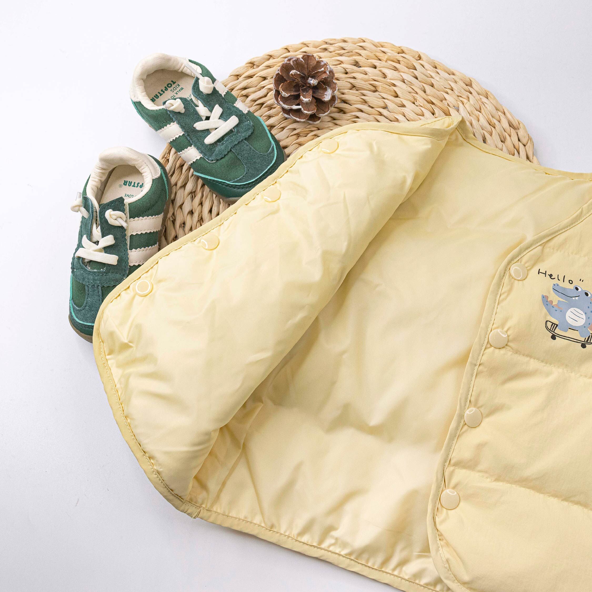 【H55811】可愛鱷魚溜滑板羽絨背心