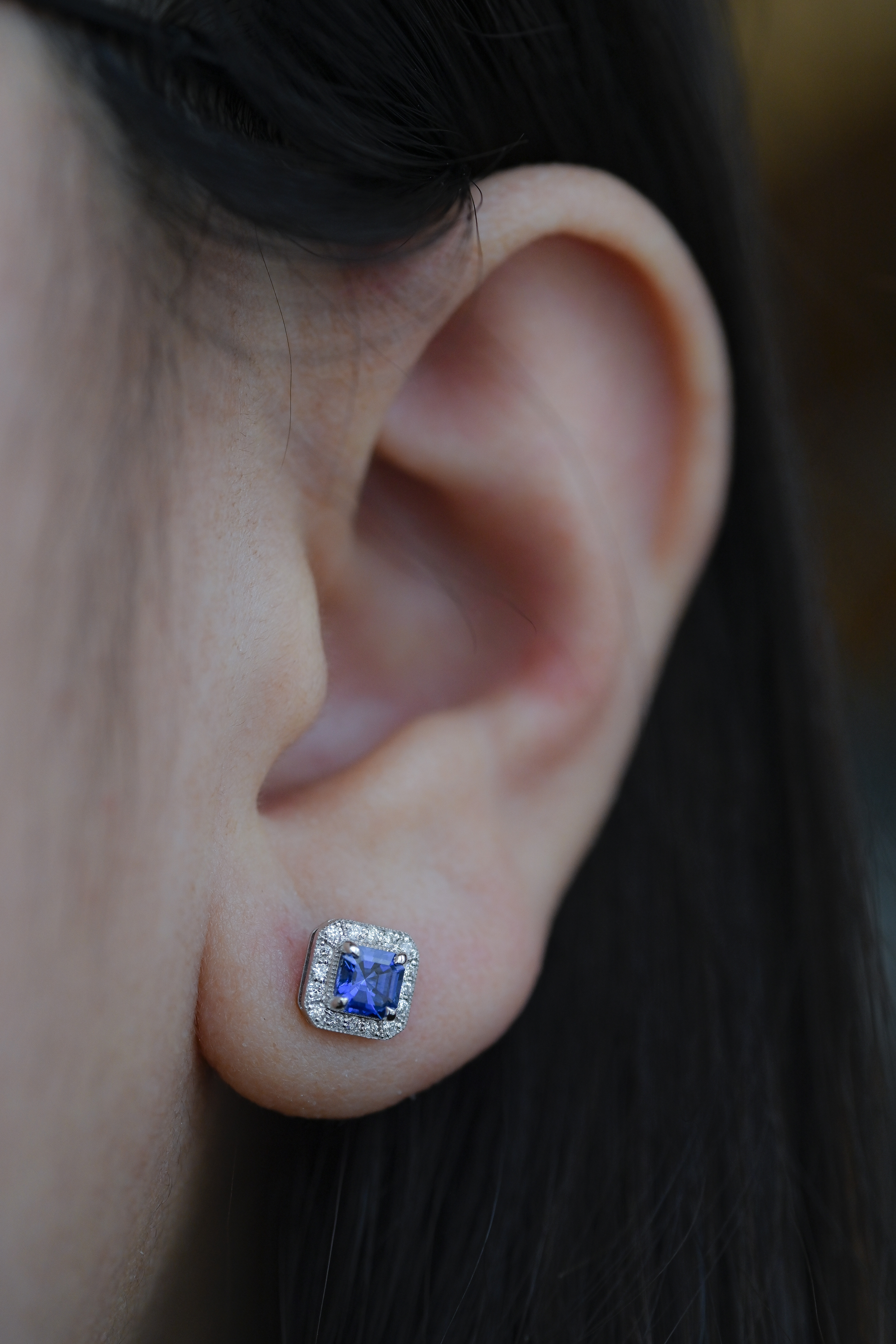 18K Blue Sapphire Diamond  Earring