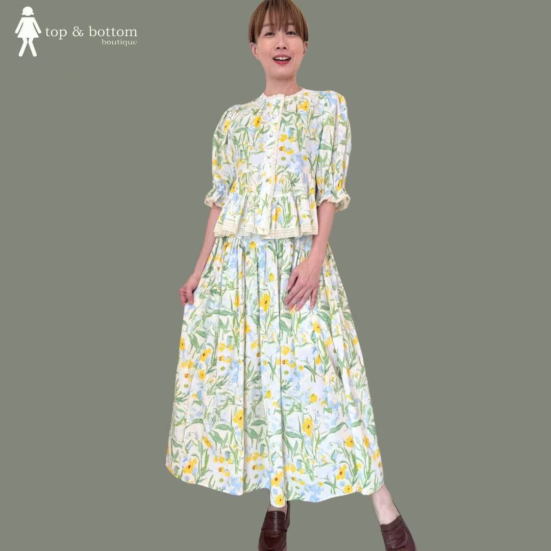 SHORT SLEEVE COTTON FLORAL BLOUSE