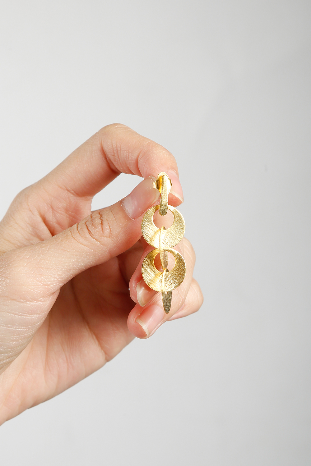 Leila-E 幾何圓環層疊耳環