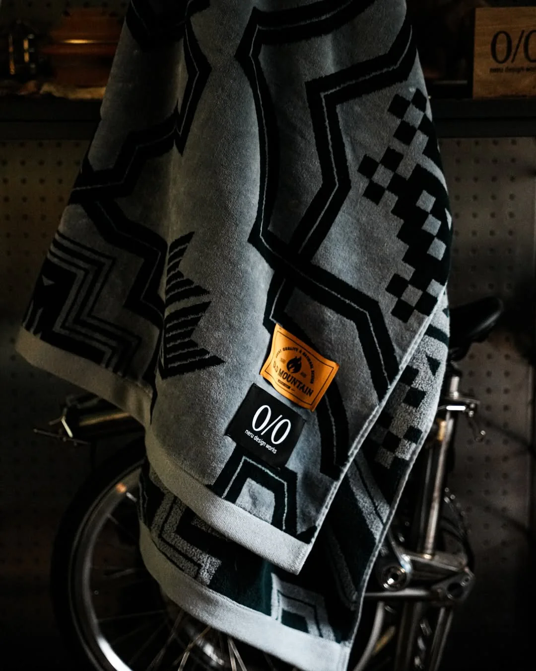 neru design works｜neru design works X OLD MOUNTAIN KAKE