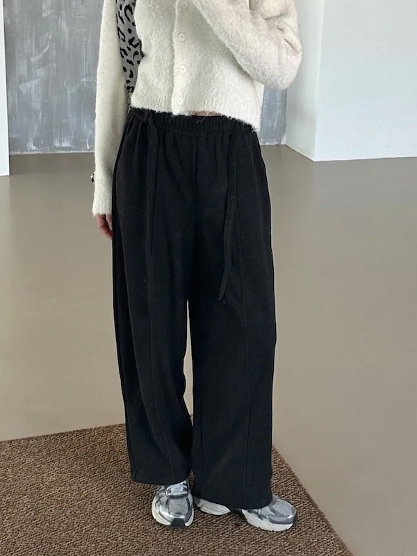 小個專屬綁帶羊絨彎刀褲