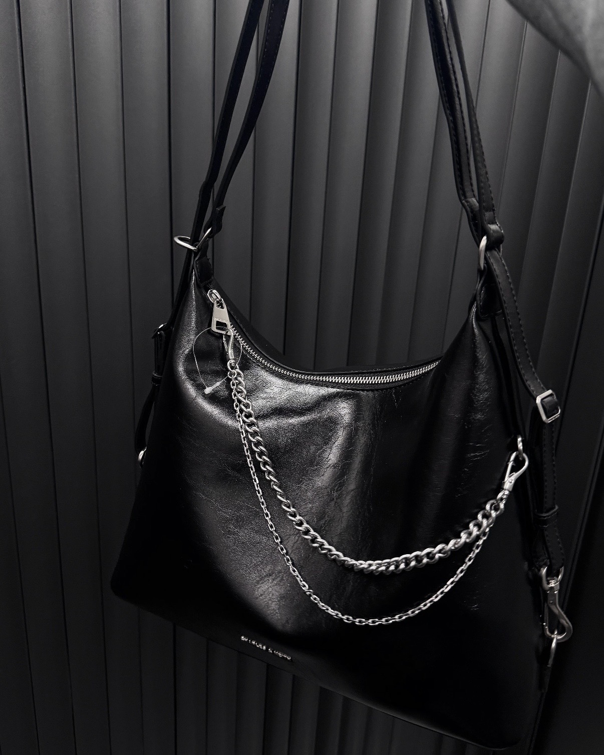 Charles & Keith Atwood Chain Hobo Bag 三合一 大容量 鏈條托特包 單肩包 雙肩包 手提包 小CK / 預購