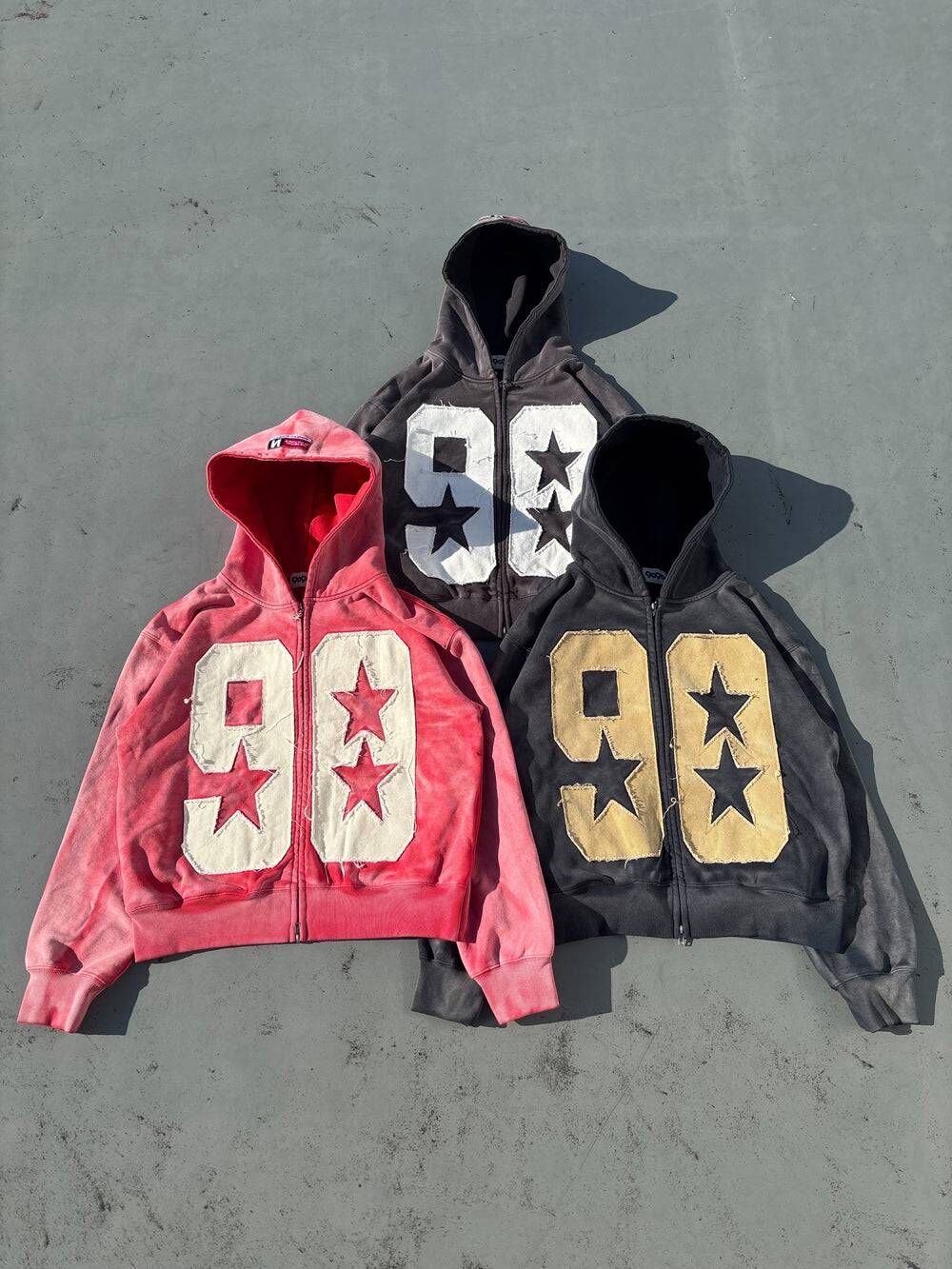 【9090】0207 發售 Numbering Logo Zip Hoodie