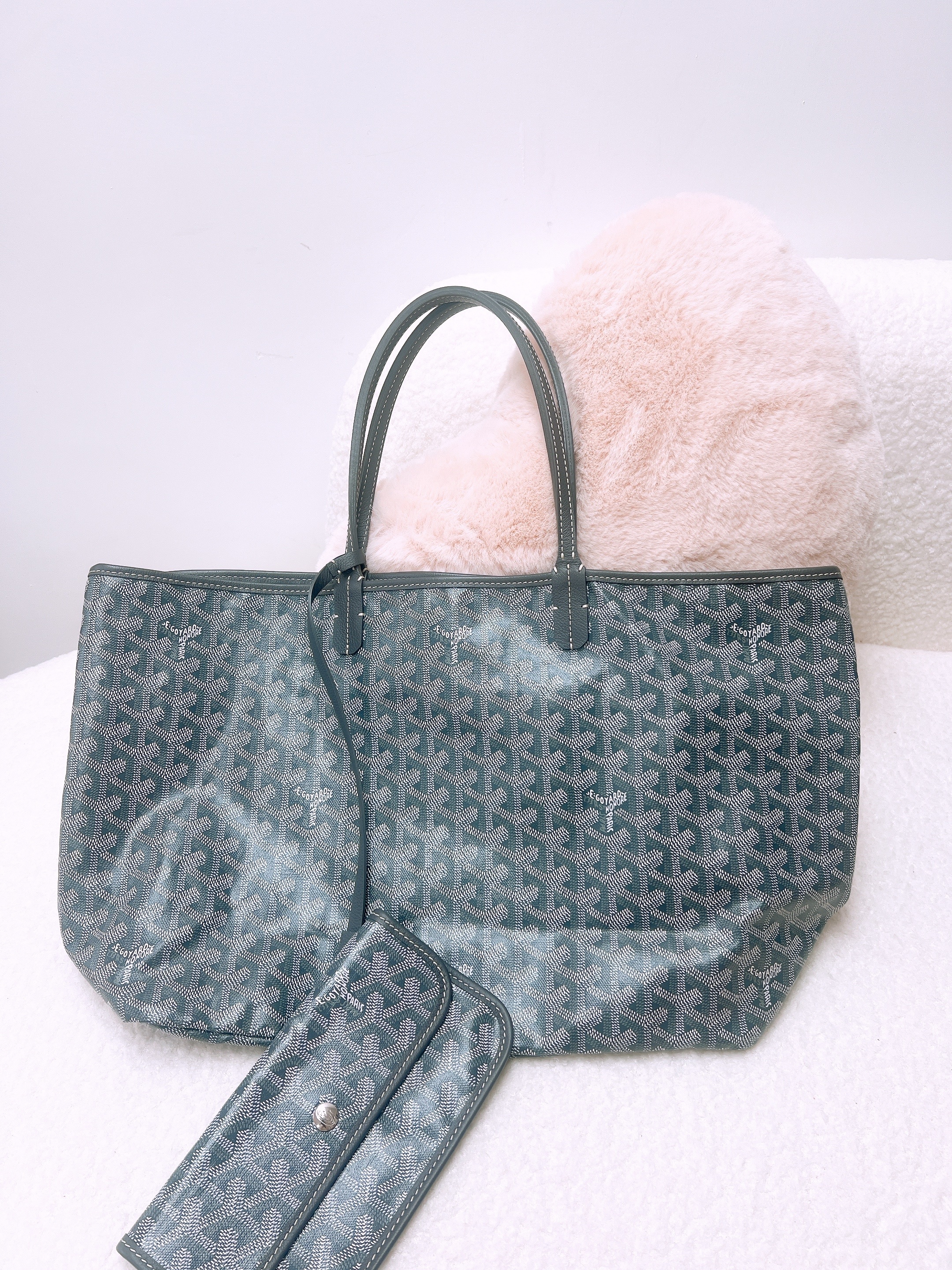Goyard Saint Louis tote pm grey