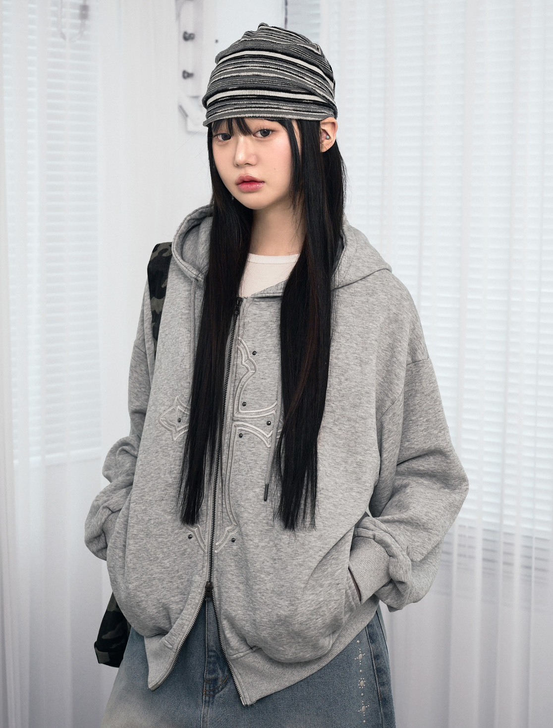 LOOXP 十字卯釘連帽外套 棉外套 休閒外套 連帽外套 十字 鉚釘