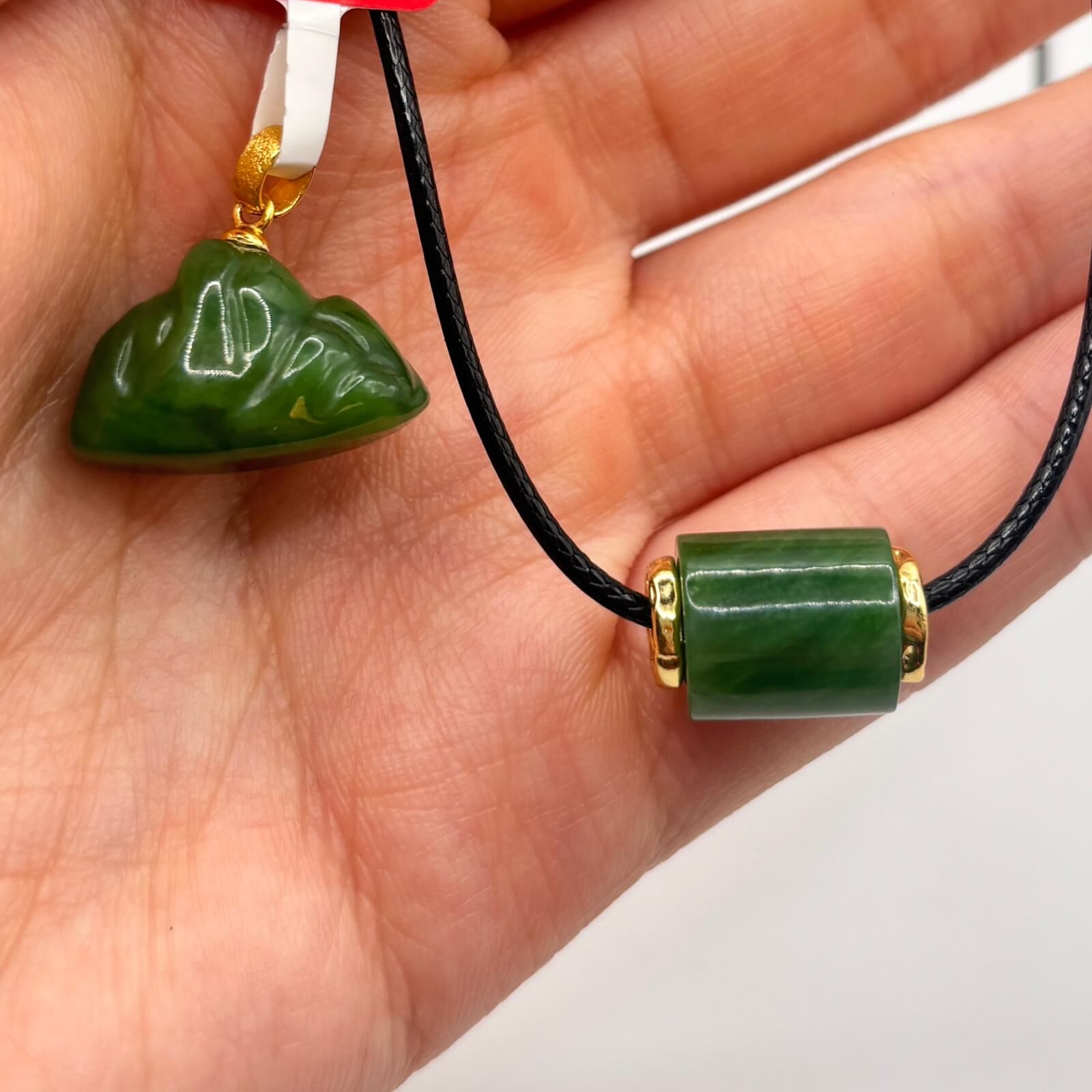 AB260204-L74-北極玉日照金山吊墜連頸鏈 送 北極玉路路通項鍊-(需留中文全名，已包紫袍大師開光，4月頭到貨，只限尖沙咀門店自取）