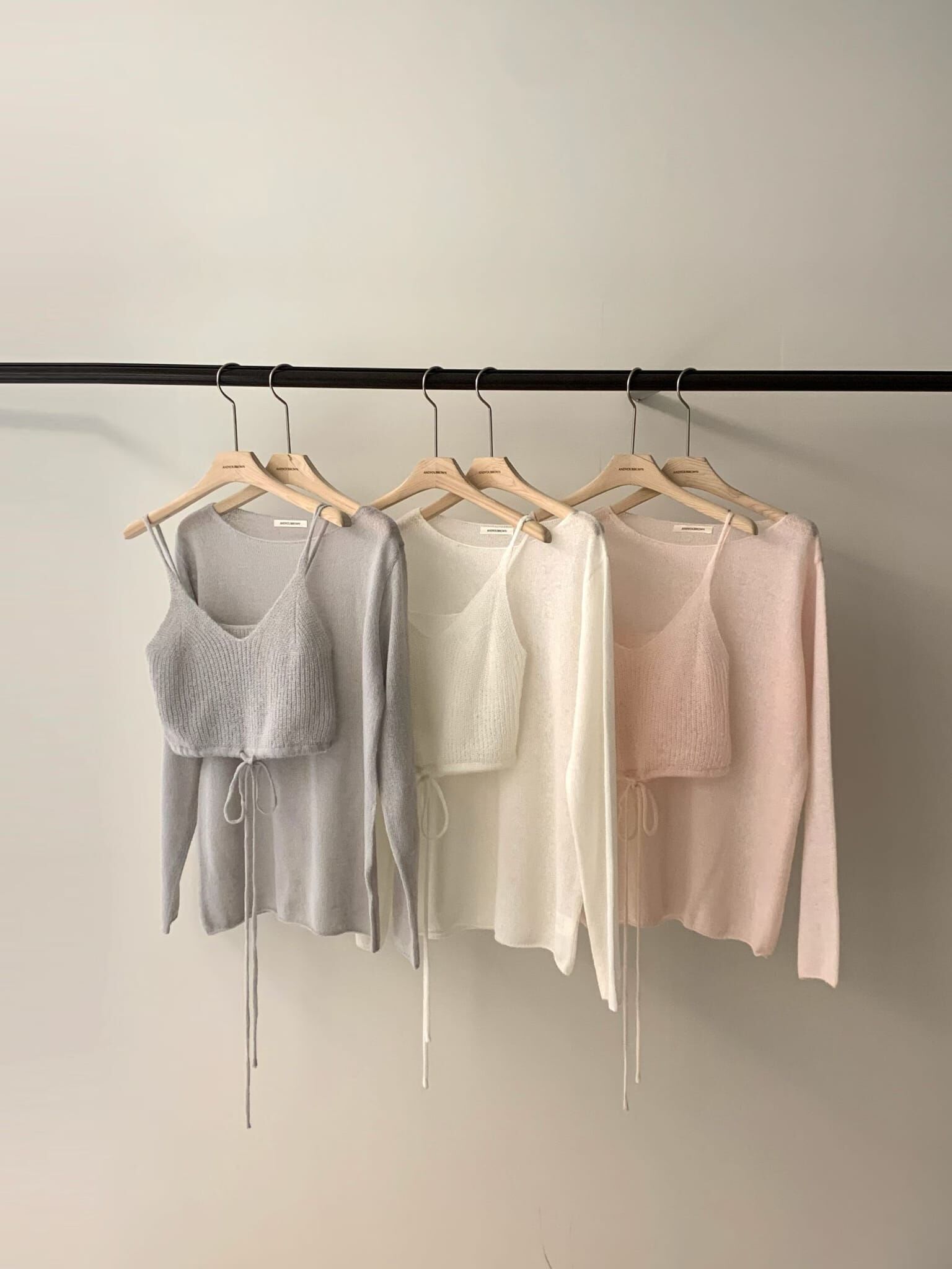 AY5518 薄針織套裝 *特價* (充值購物金不適用)