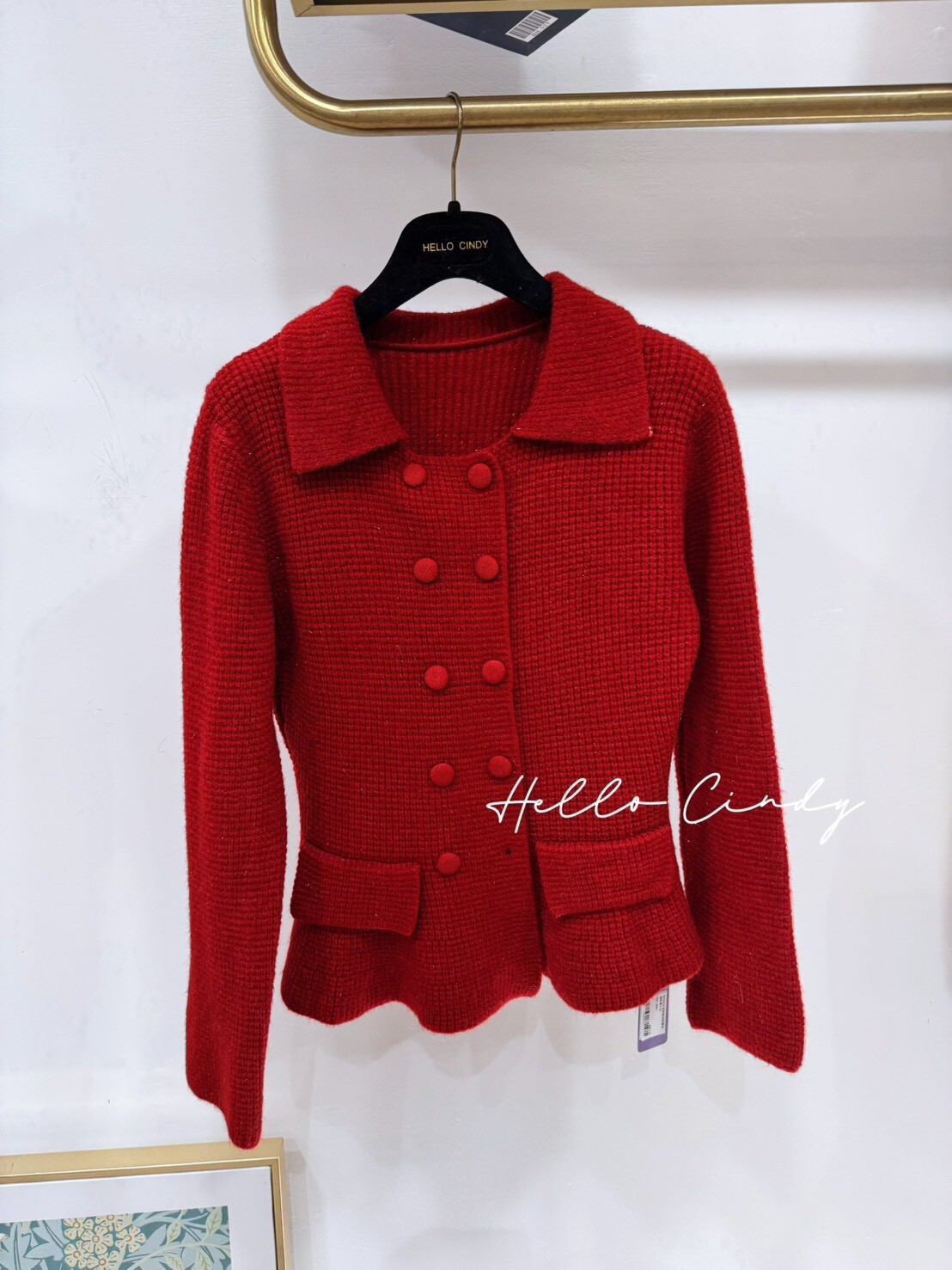 B02029 甜美感排釦腰身感針織上衣