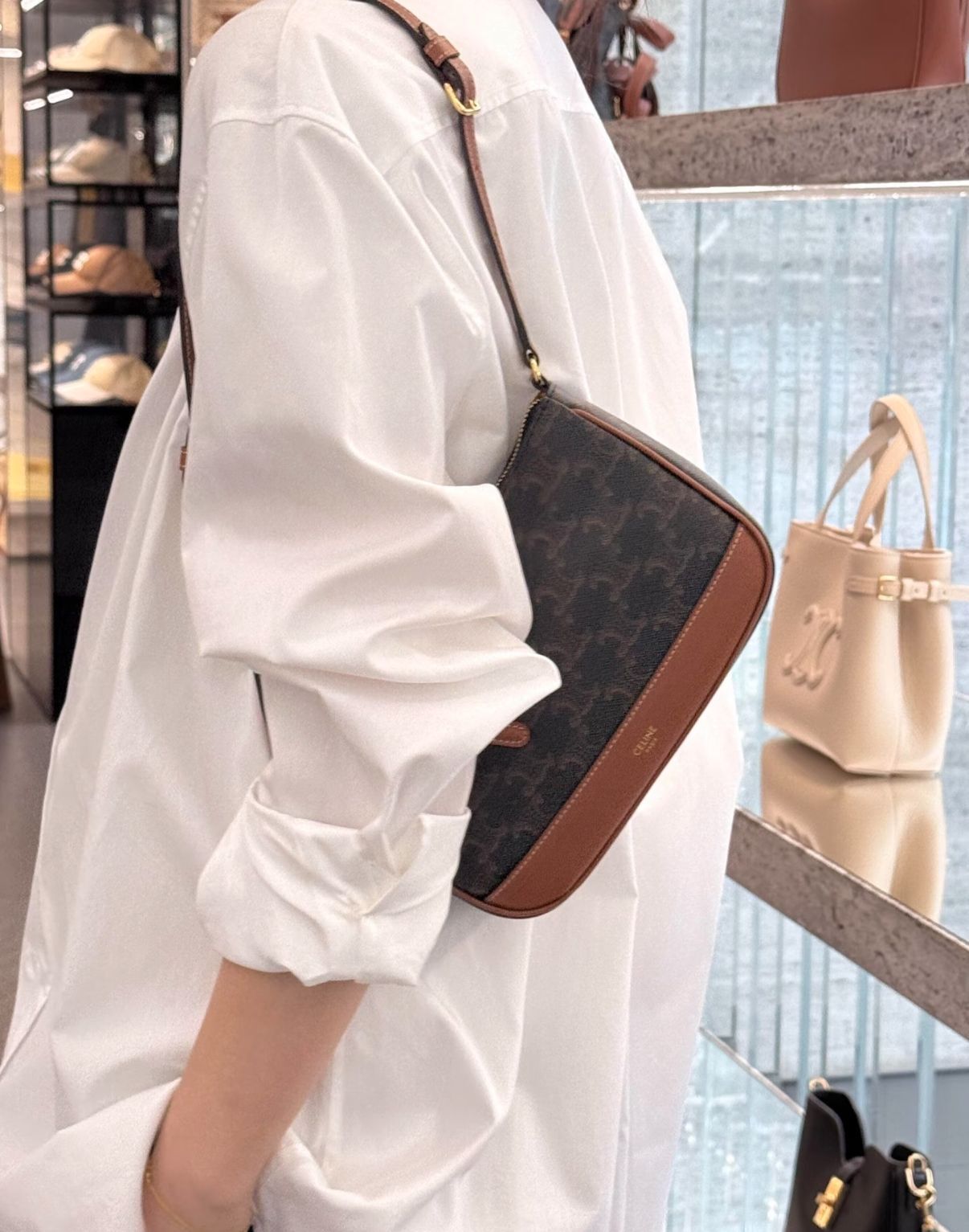 Outlet Celine Shoulder Bag