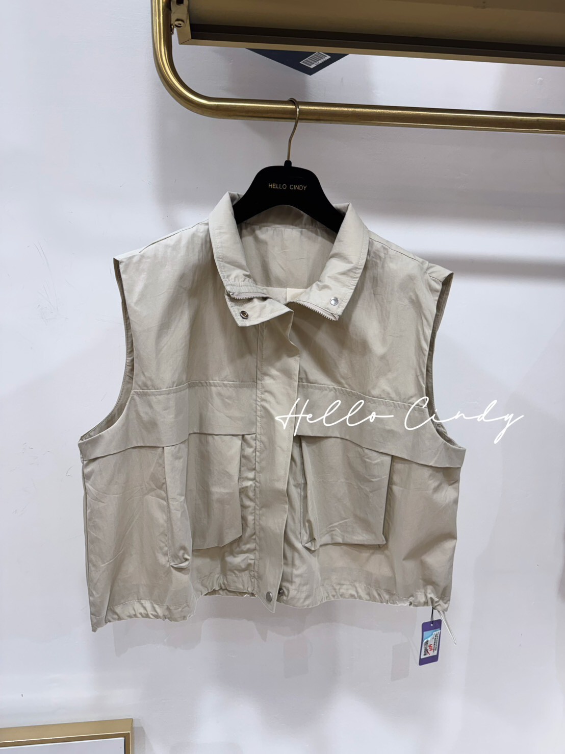 Baby系列 B08135 現貨+預購-版型超好的小立領帥氣質感背心