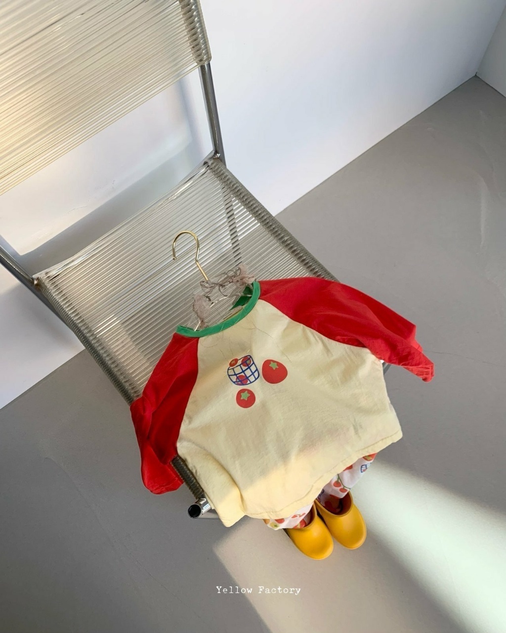 正韓春yellowfactory 番茄拼袖上衣