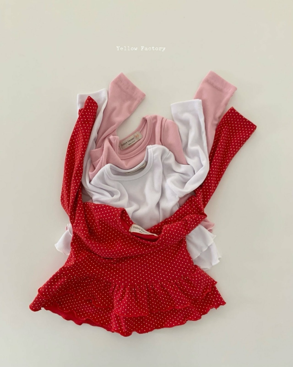 正韓春yellowfactory 雲朵層次小標上衣