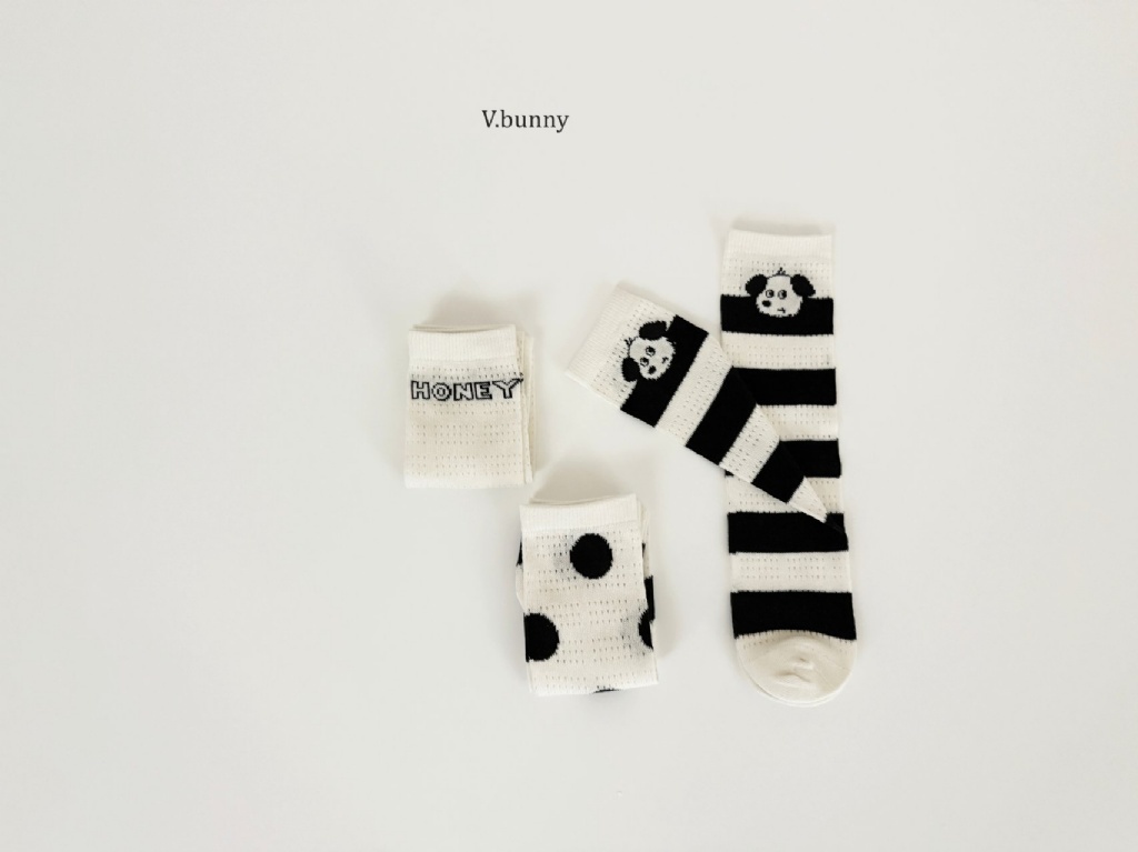 正韓春vbunny 大波點狗狗襪子組